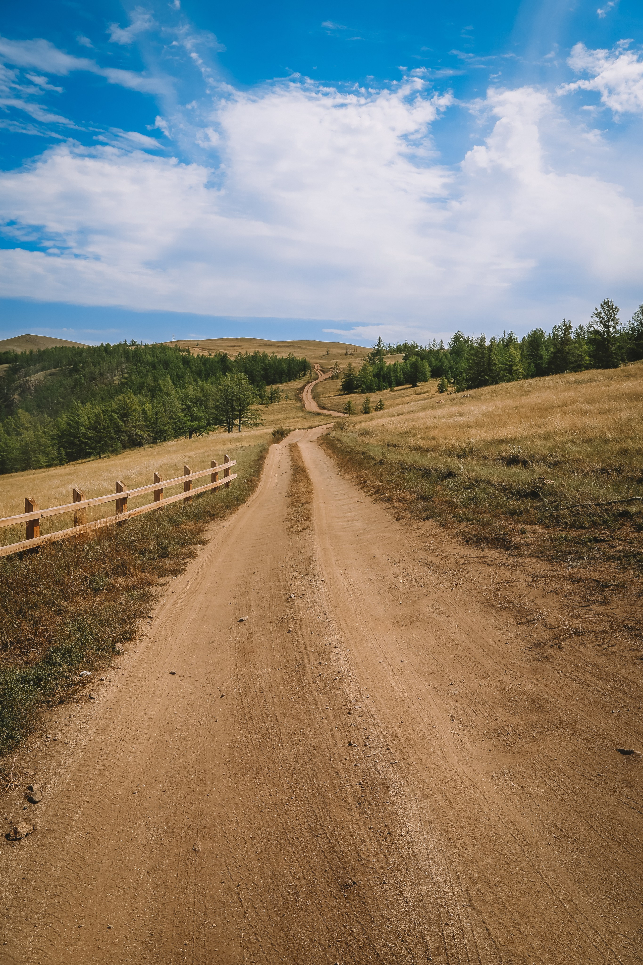 Байкал летний: легенды и святыни. Дарья Письменюк / Darya Leitstern — фотограф, музыкант, журналист, путешественник