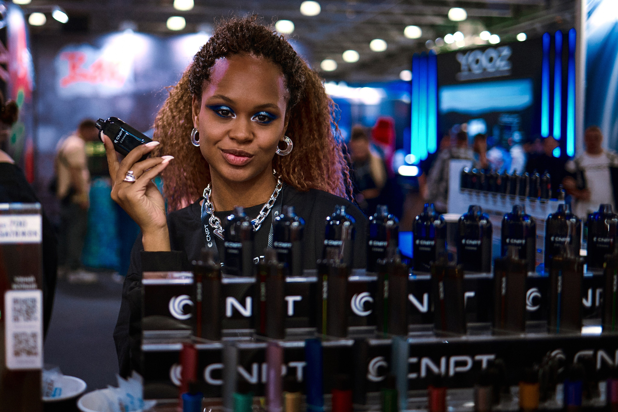 Vape club show reportage. Репортажный фотограф, портретный фотограф  г. Москва