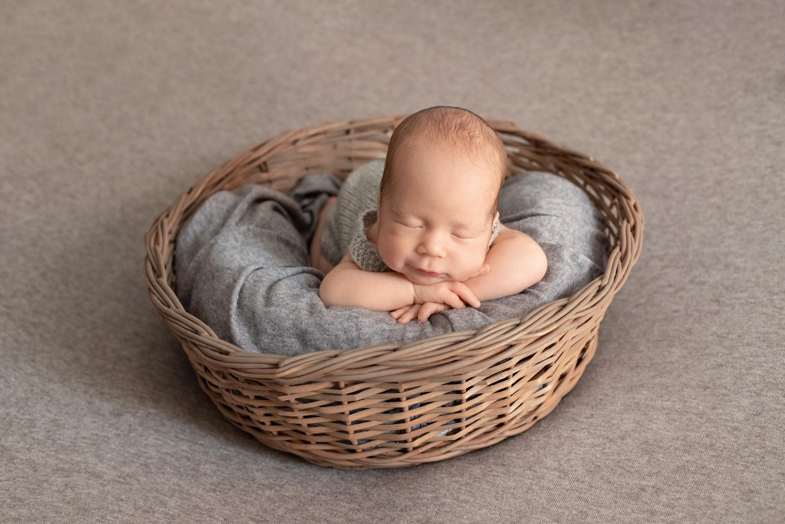 Марк и Роберт (Итого). Фотограф новорожденных в Екатеринбурге Татьяна Продан