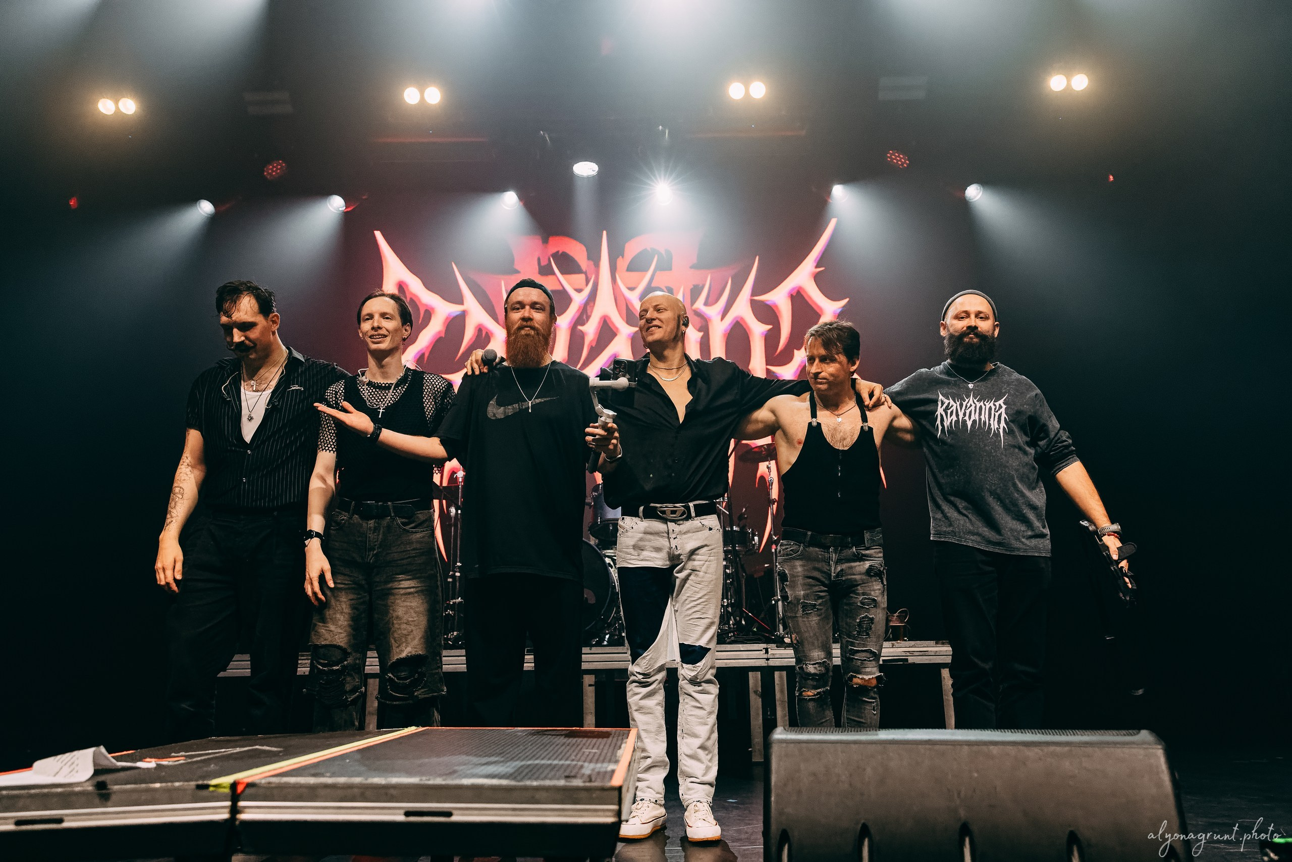 Ravanna, фоторепортаж, СПб, Aurora Concert Hall, 21.11.2025. Алена Адрианова: фотограф в Санкт-Петербурге