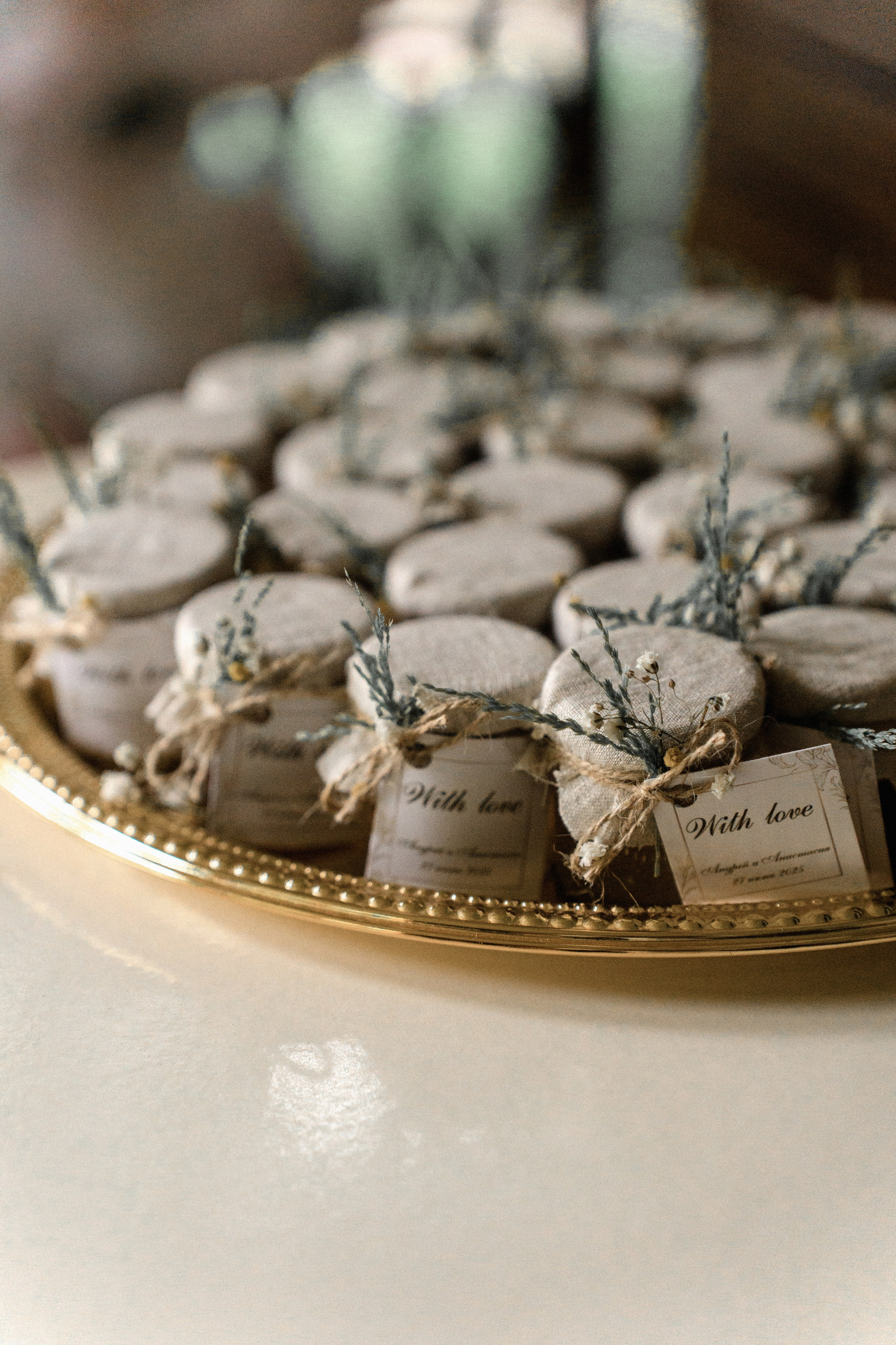 Утро невесты и торжественная церемония: праздничная фотосессия. Ваш семейный фотограф в Минске — Вика Трегубова
