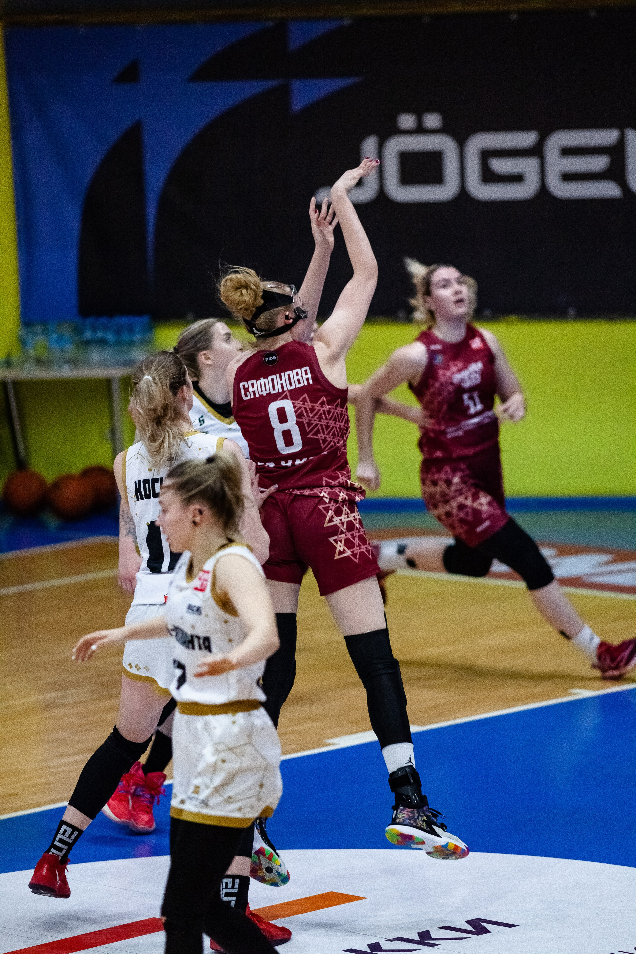 ЧГУ-Атланта — Славянка. Фотография