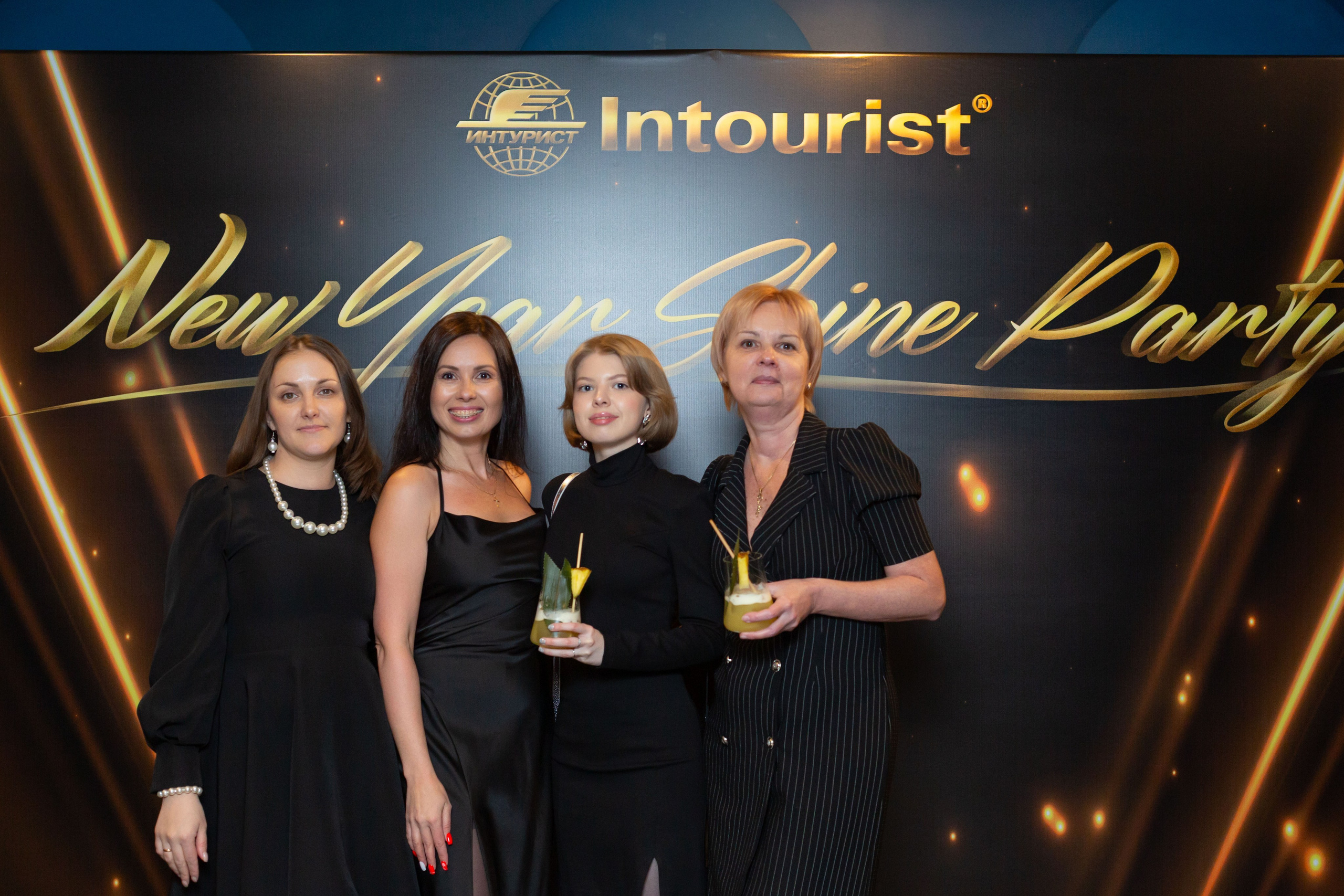 Корпоратив ресторан Времена года Москва. Семейный и детский фотограф Анна Петракова