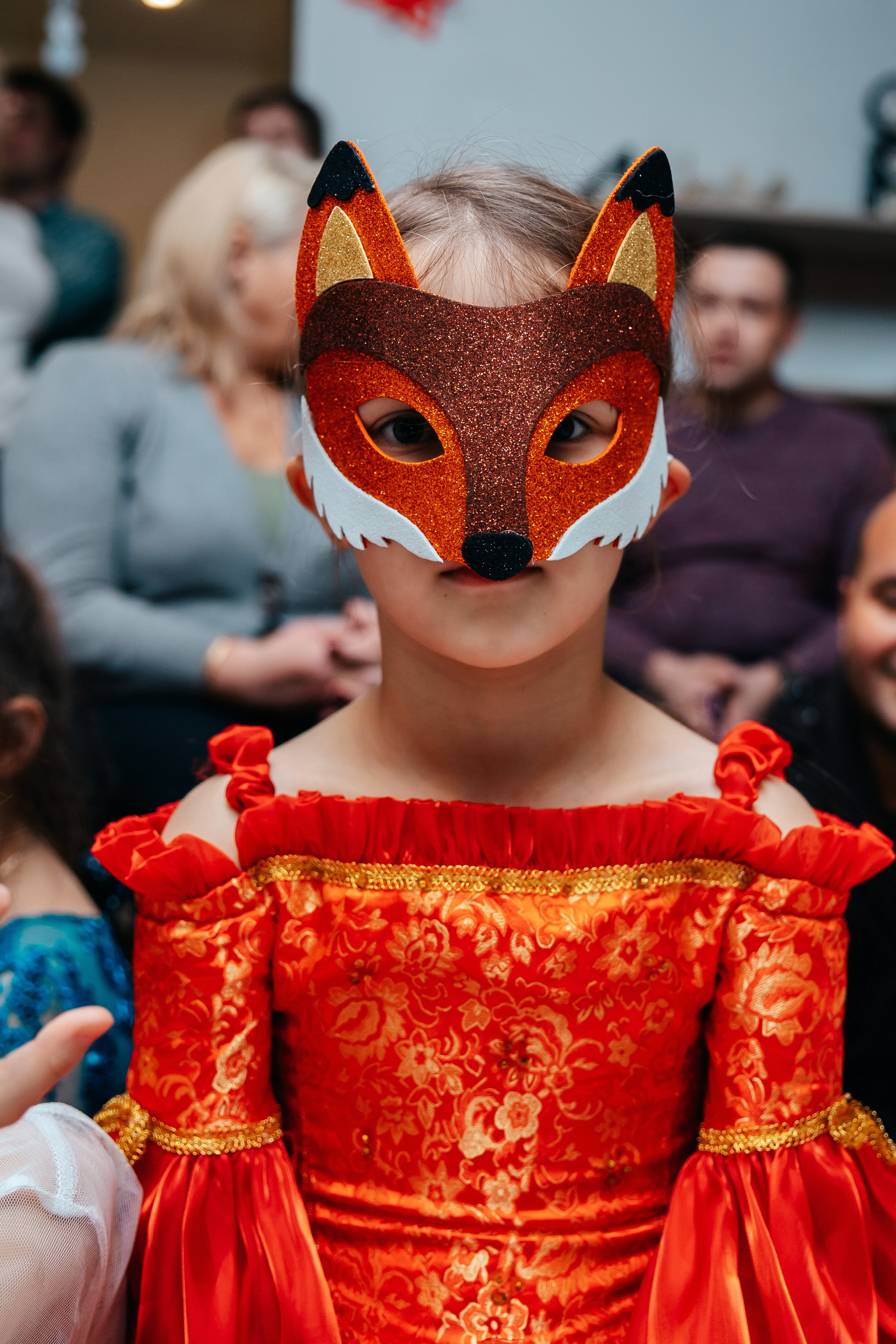 Новогодний утренник в Монтессори-школе. Семейный lifestyle фотограф в Санкт-Петербурге Людмила Пахомова