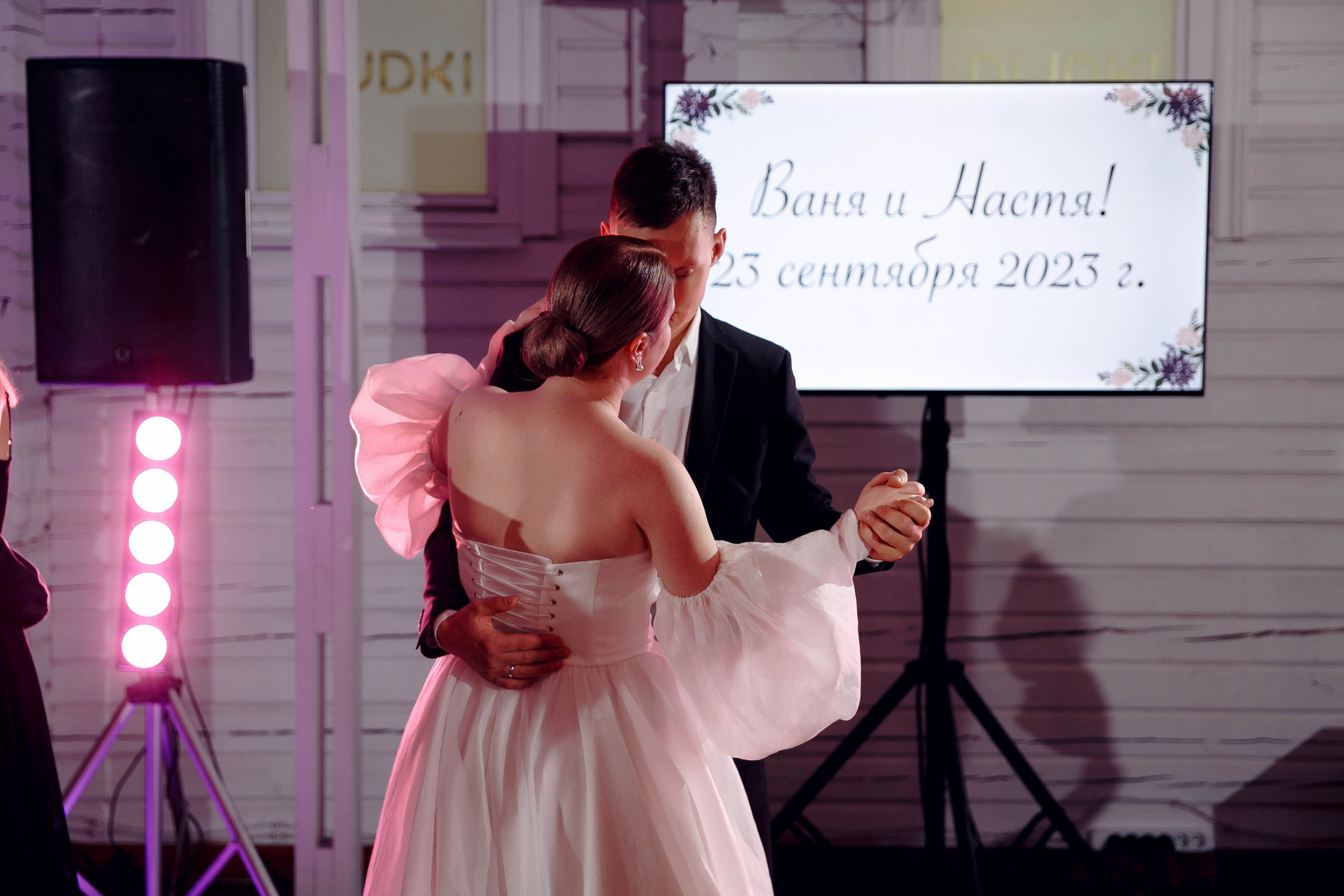 Загс и площадка «Дудки дача». Ваш репортажный фотограф Артемий Антонов