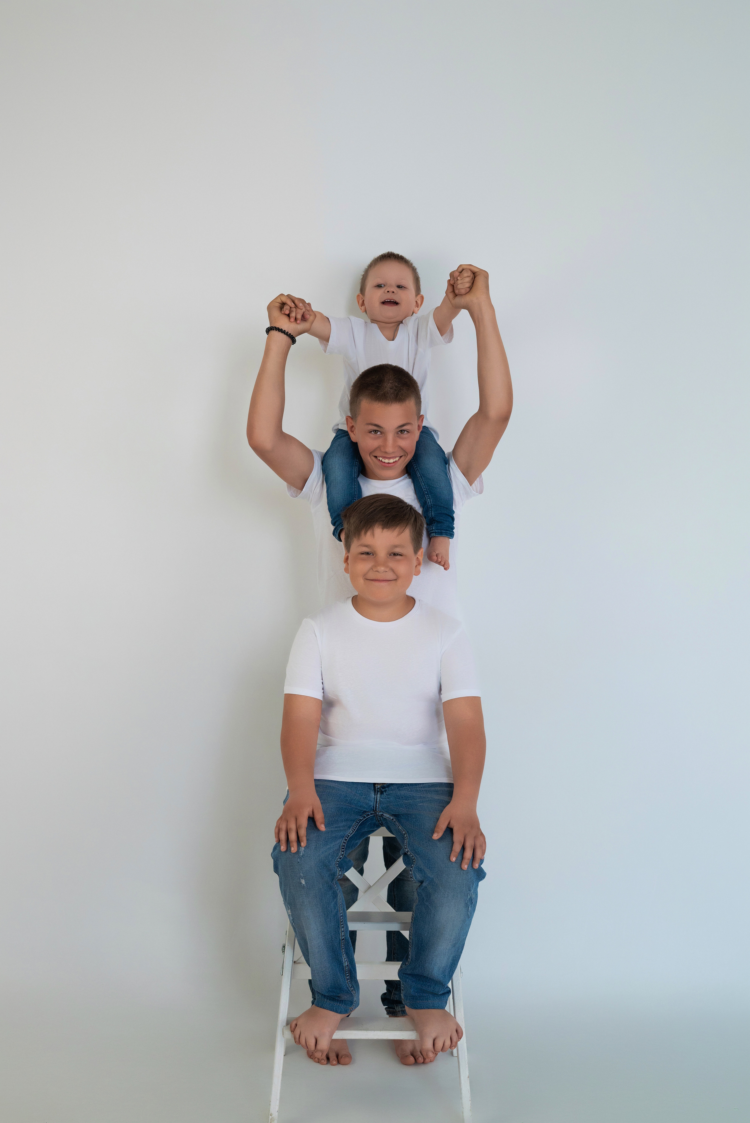 Трое братьев. Фотограф в городе Салават