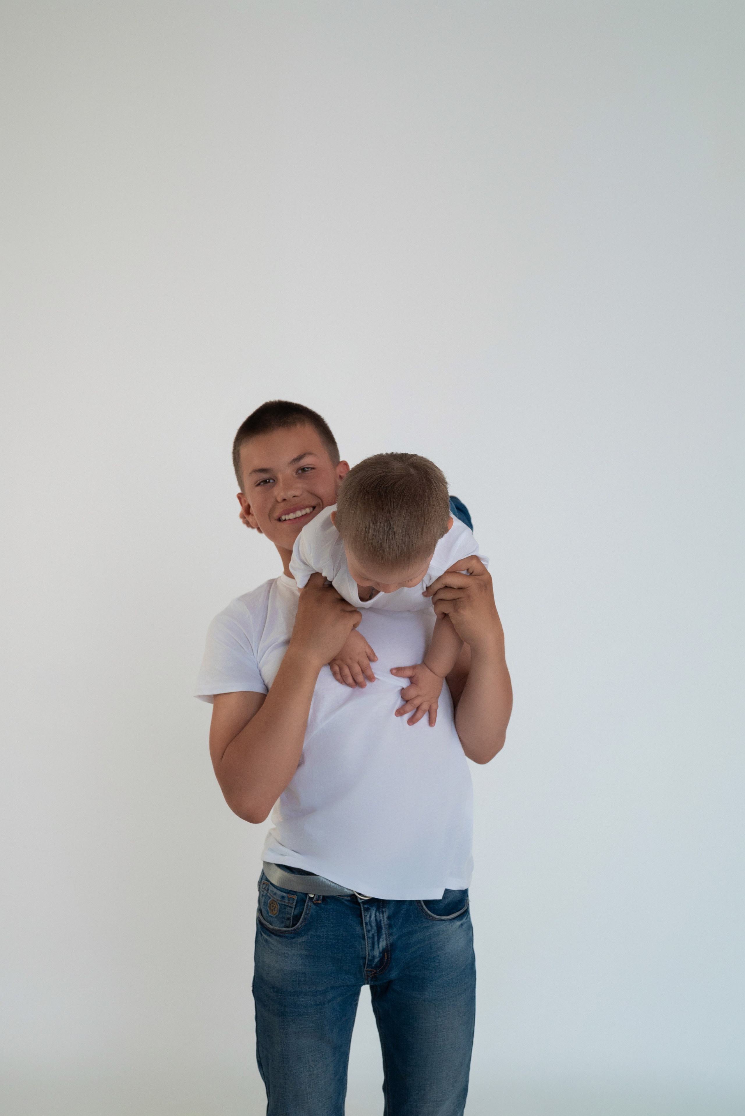 Трое братьев. Фотограф в городе Салават