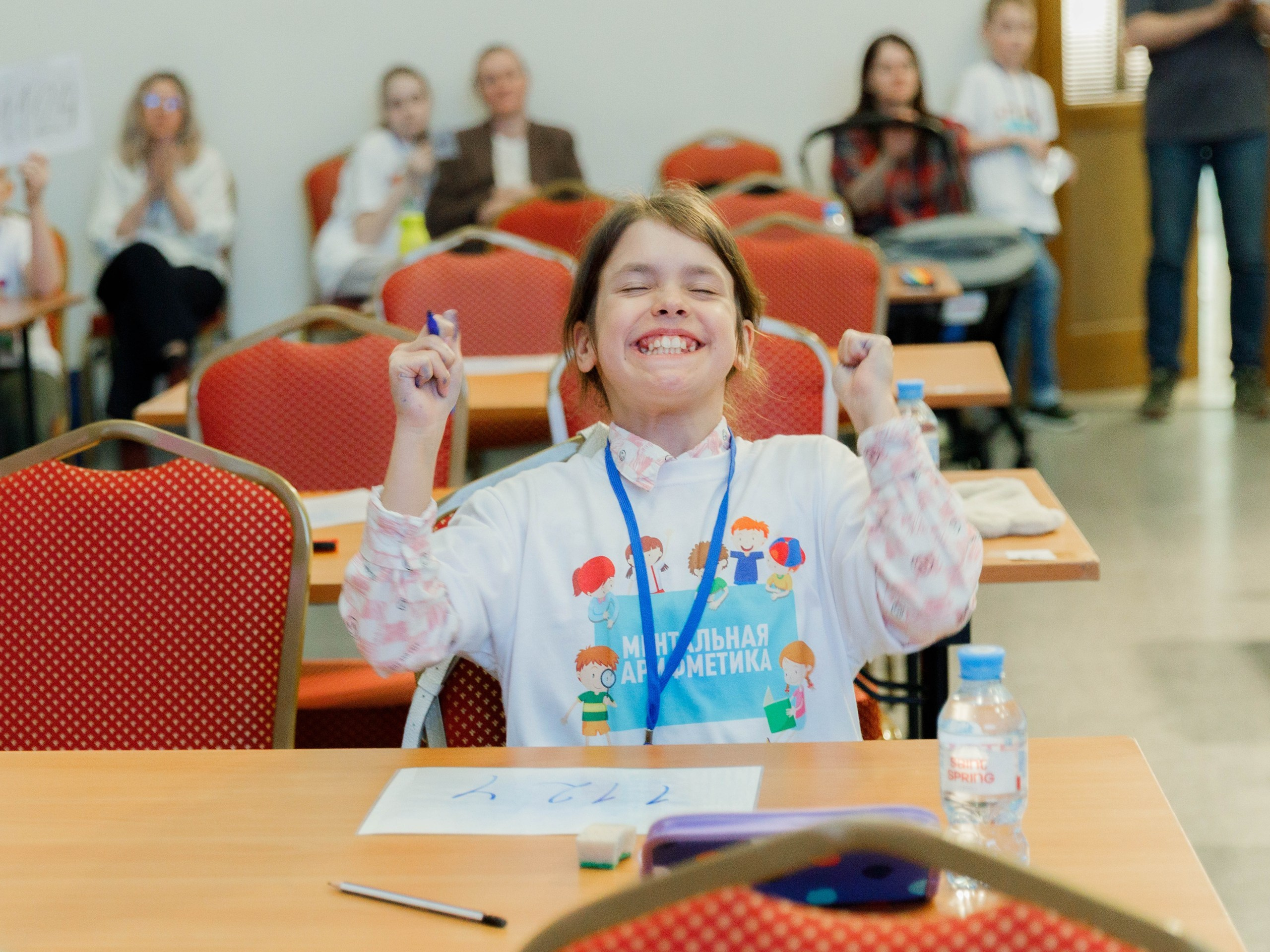 Международный чемпионат по ментальный арифметике. Апрель 2025 г. Репортажный фотограф в Новосибирске Алена Помазунова