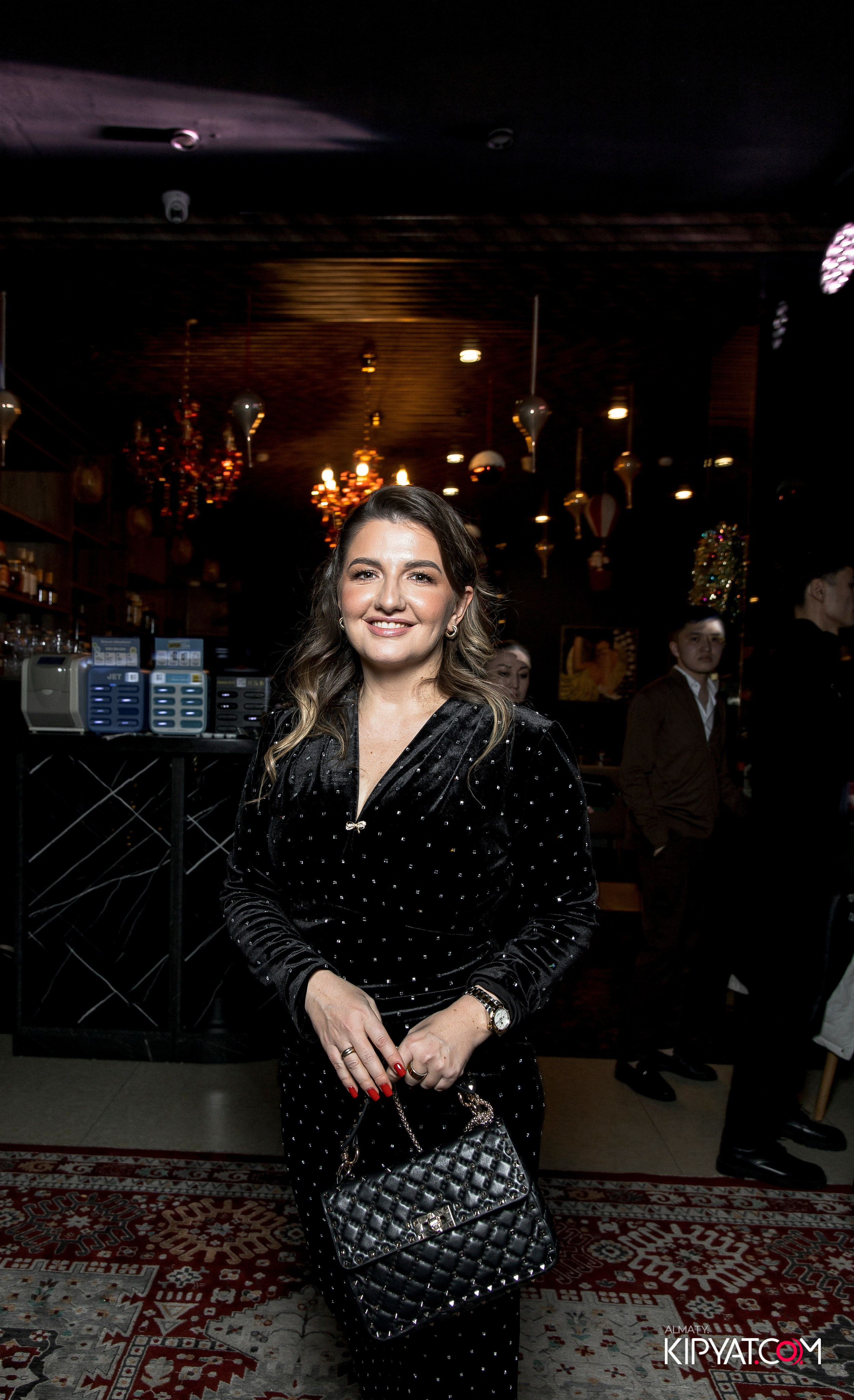 РЕСТОРАН ВЕСЕЛИДЗЕ НА ШЕВЧЕНКО. КИПЯТКОМ АЛМАТЫ! Фотосъемка мероприятий в Алматы