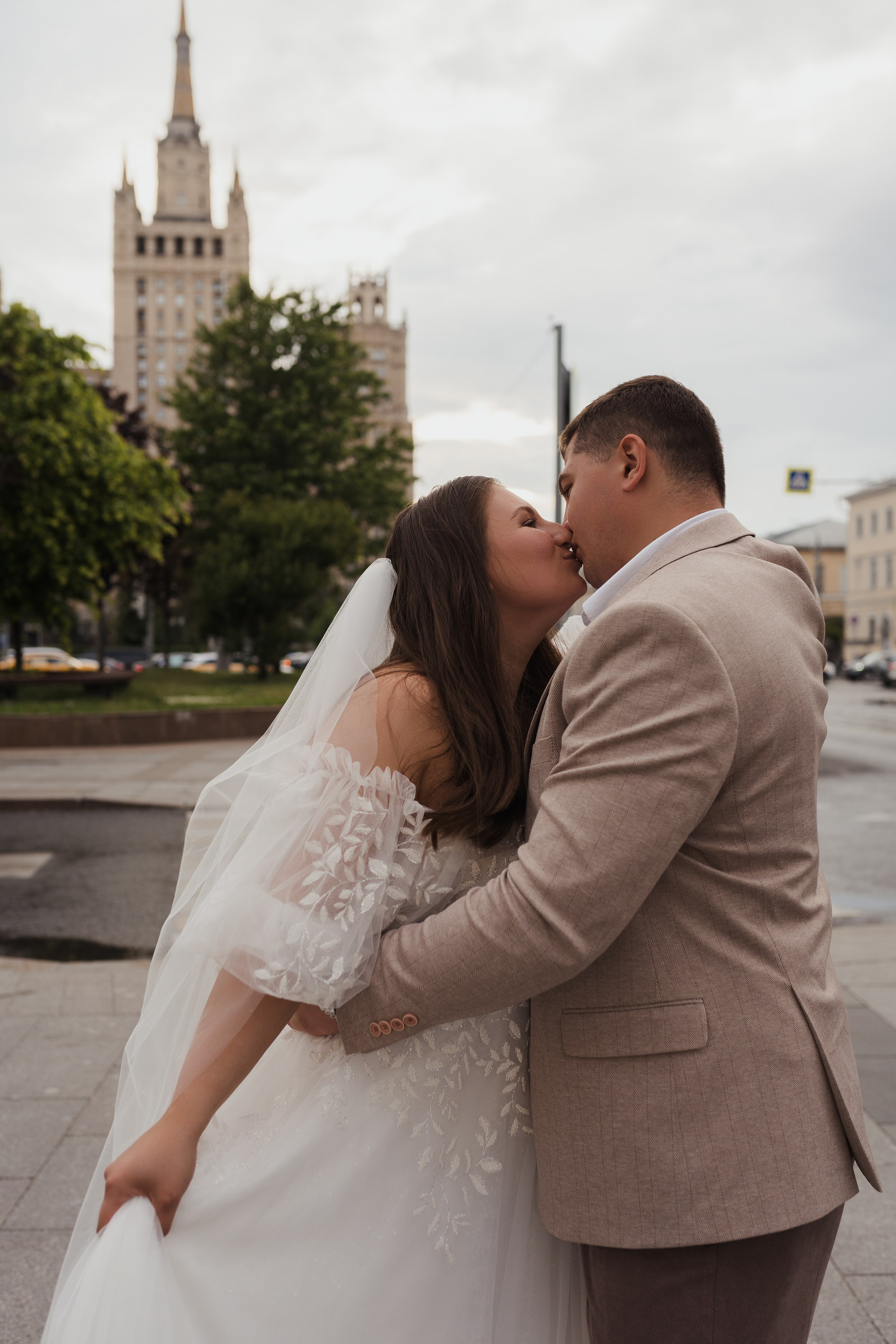 Свадебная фотосессия в Москве в Барвихе ЗАГС. Свадебный фотограф в Москве Анна Полушина