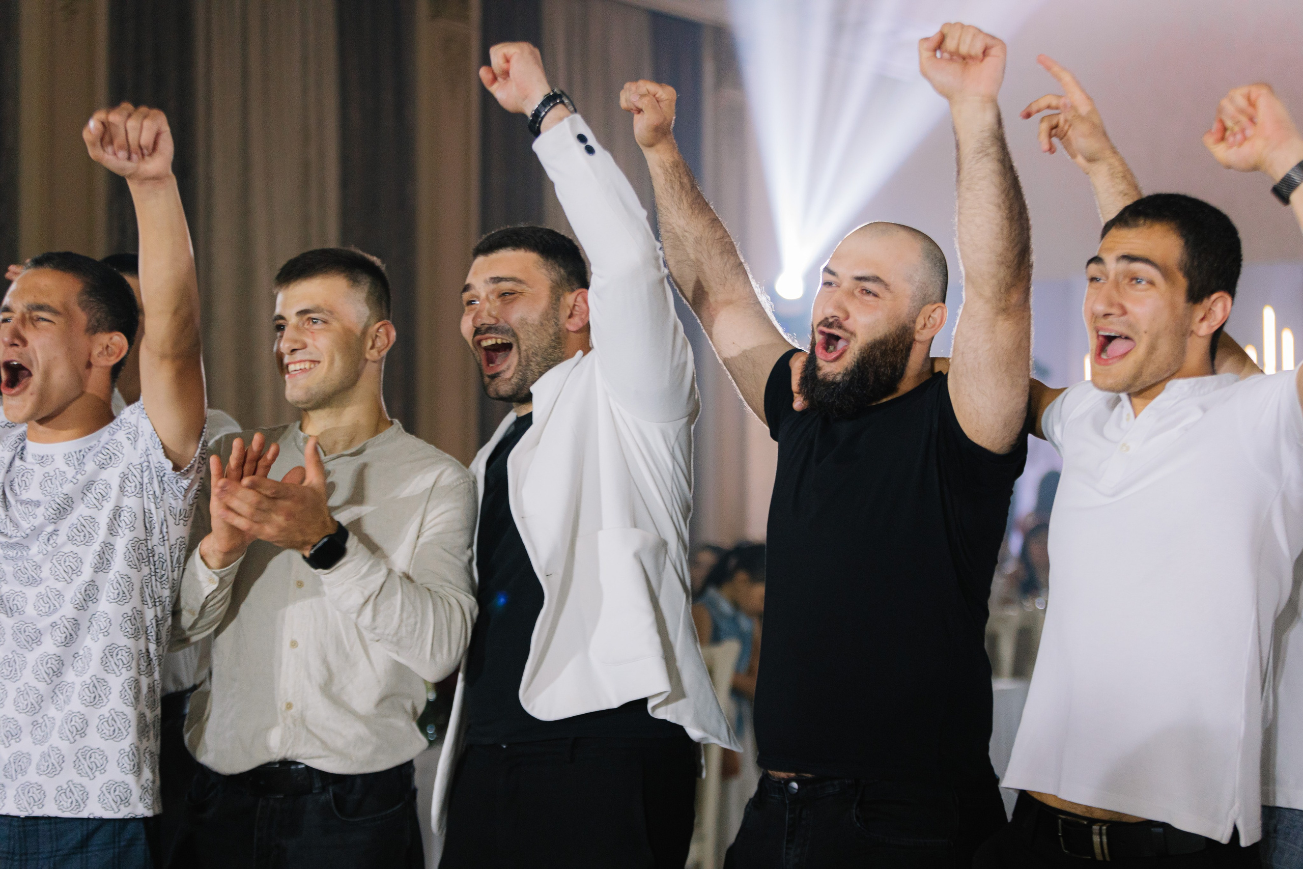 Андраник и Лилия. Фотограф Алина Мкртычева