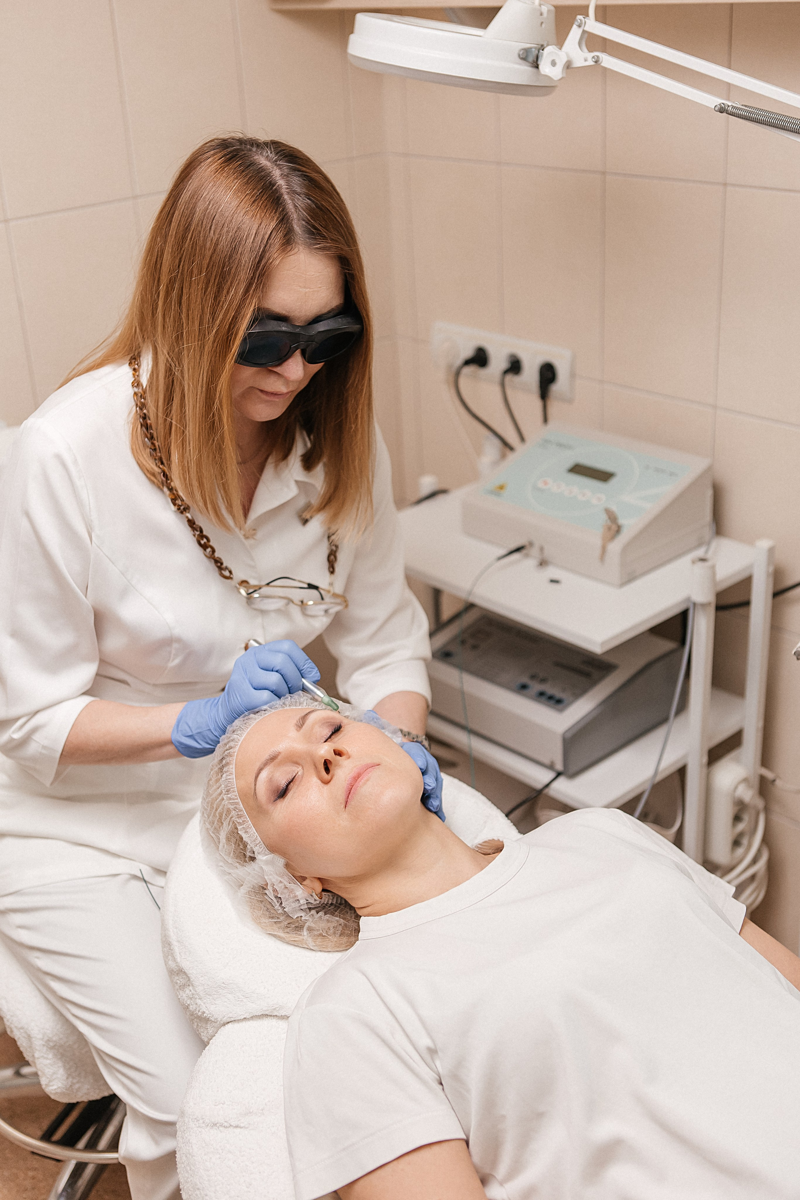 Контент-съемка для медицинского центра «Миль Флер», г. Барнаул. Портретный фотограф Юлия Красноперова в Барнауле/Заринске