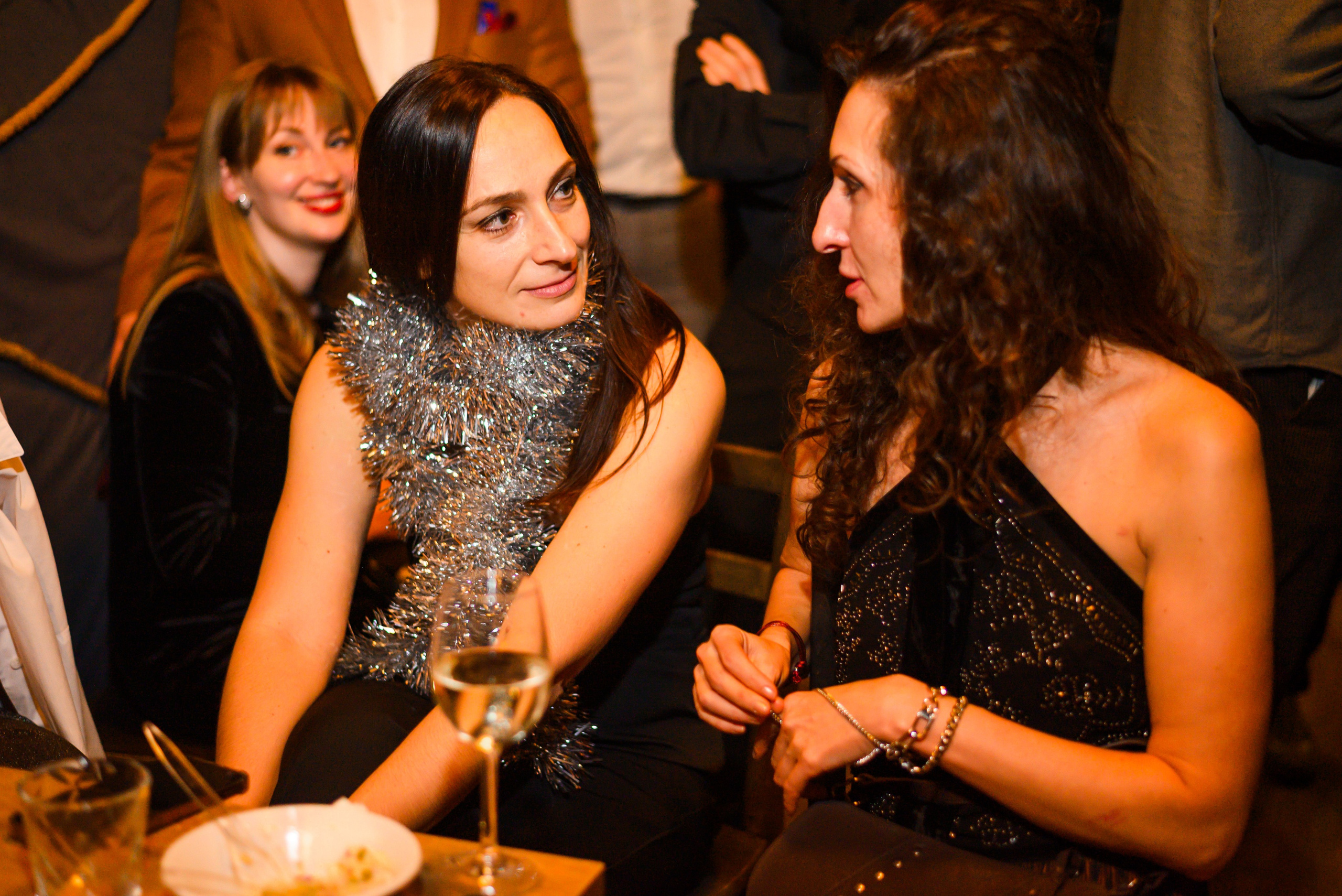 Корпоратив “ТАКОЙ ГОД” Белград. Фотограф Белград фото для бизнеса, предметная съемка, мероприятий