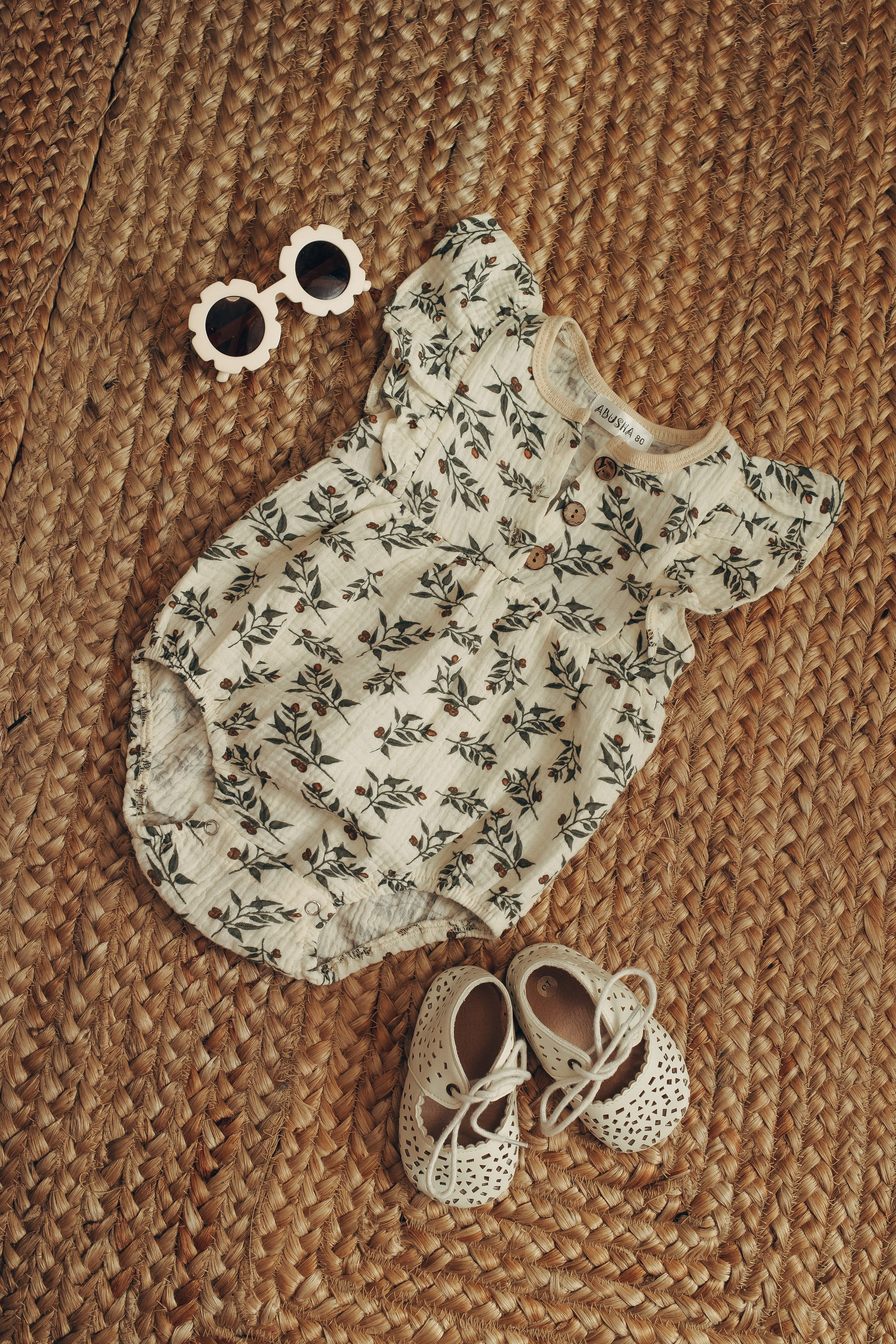 Одежда малышам. Фотограф на первый годик, семейный и детский фотограф в Новосибирске