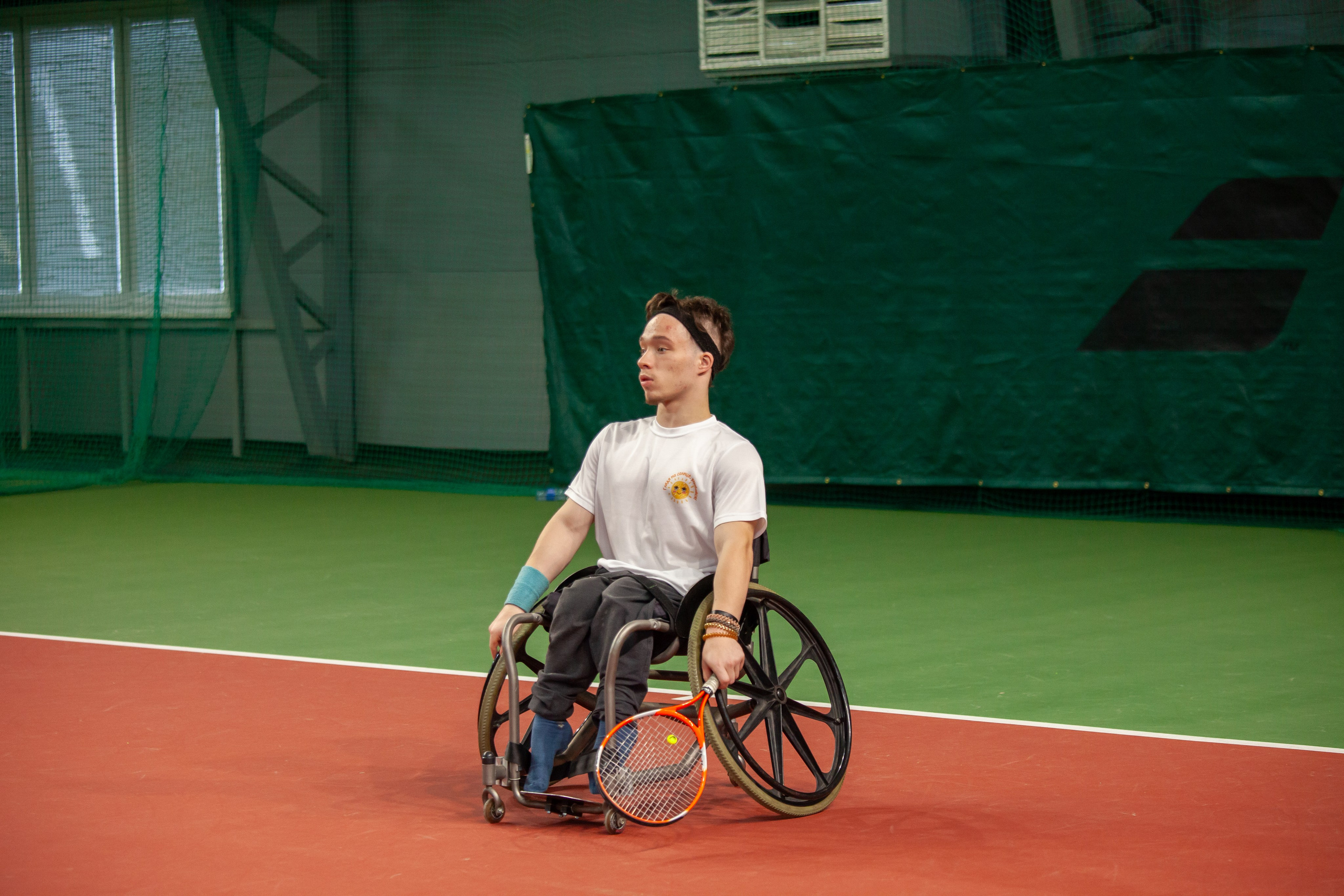 Турнир по теннису на колясках. Репортажный, семейный, свадебный, портретный фотограф