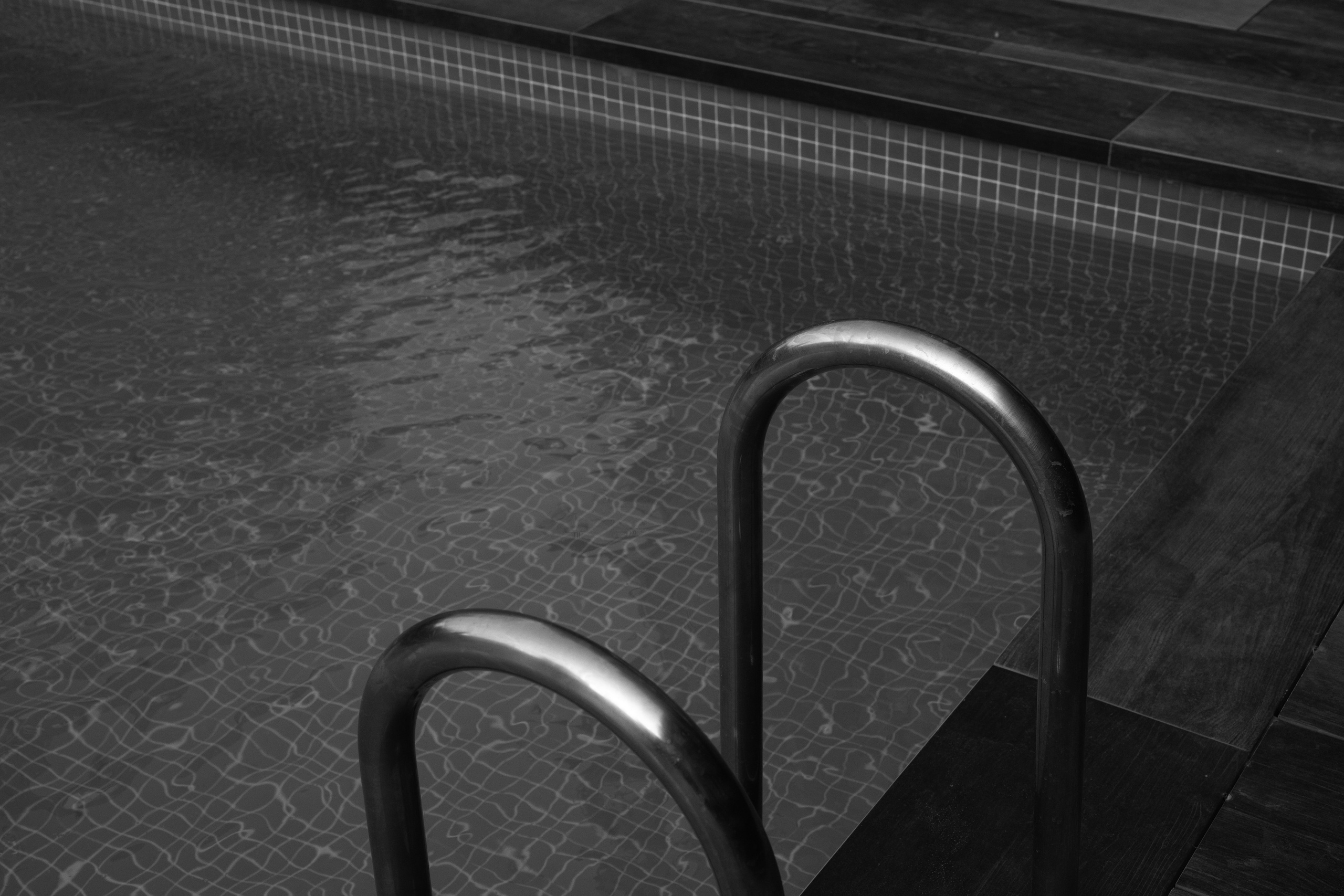 Masha and Timur. Wedding Photographer in Barcelona and Medellin