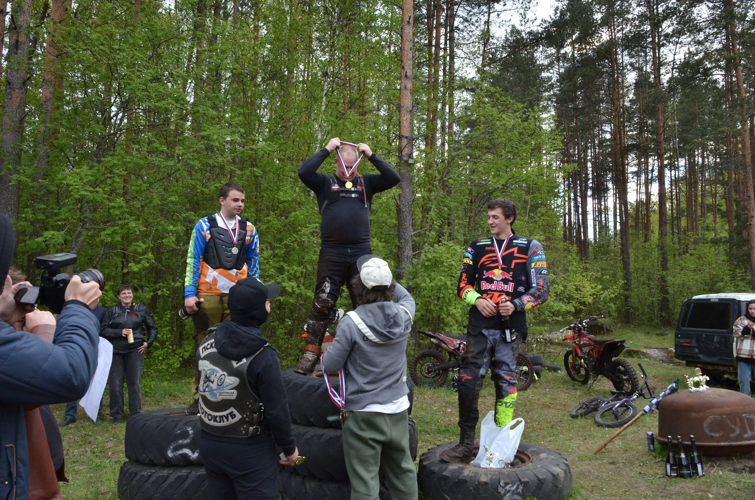 Позитивная механика, открытие сезона 2024. Портретная, сюжетная фотография