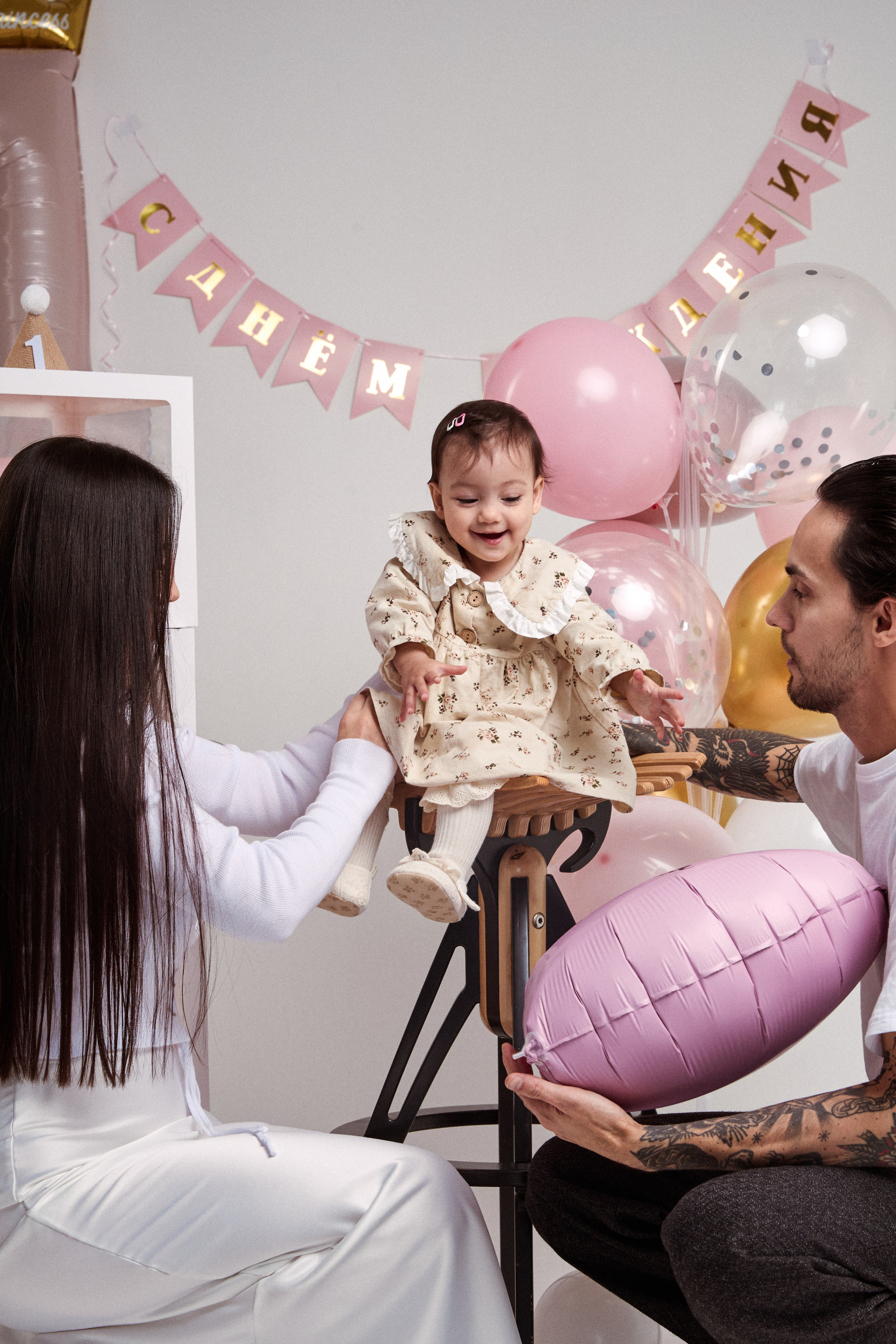 Азалии один годик!. Репортажный фотограф, портретный фотограф  г. Москва