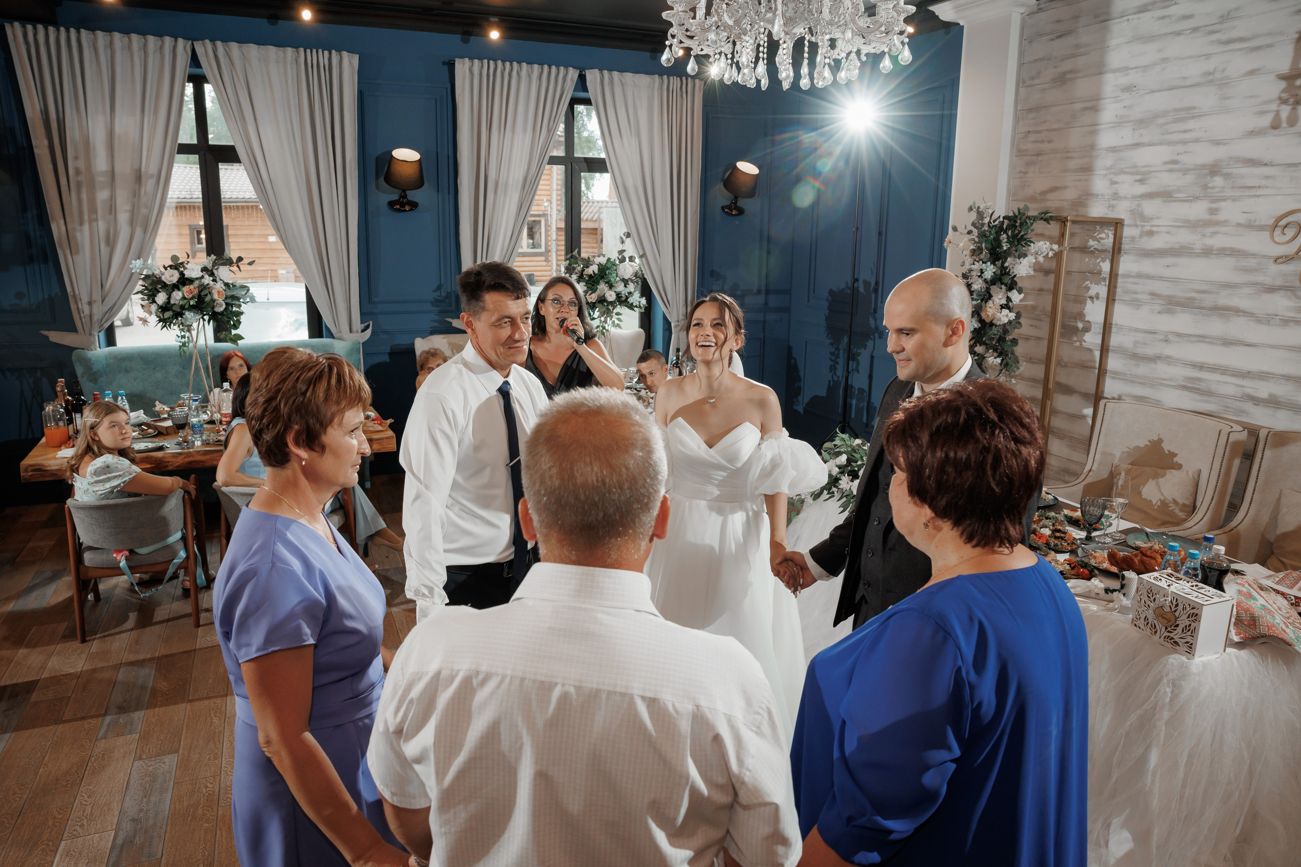 Полина и Дмитрий, загородный клуб «Барин», ЗАГС в г. Пушкино. Свадебный и репортажный фотограф (Москва, Королев и другие)