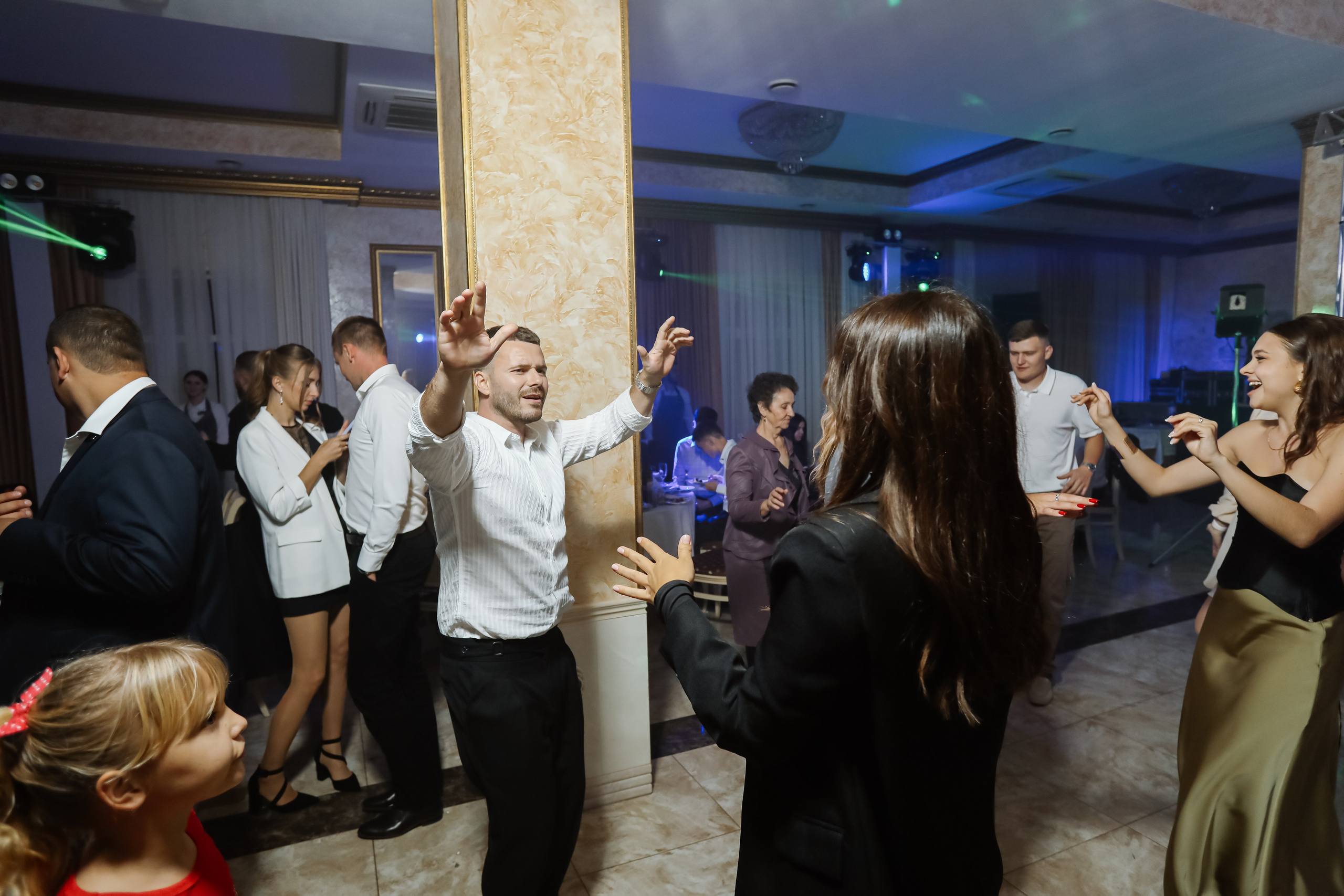 Полина и Артем.Славянск-на-кубани. Фотограф Славянск на кубани Краснодар