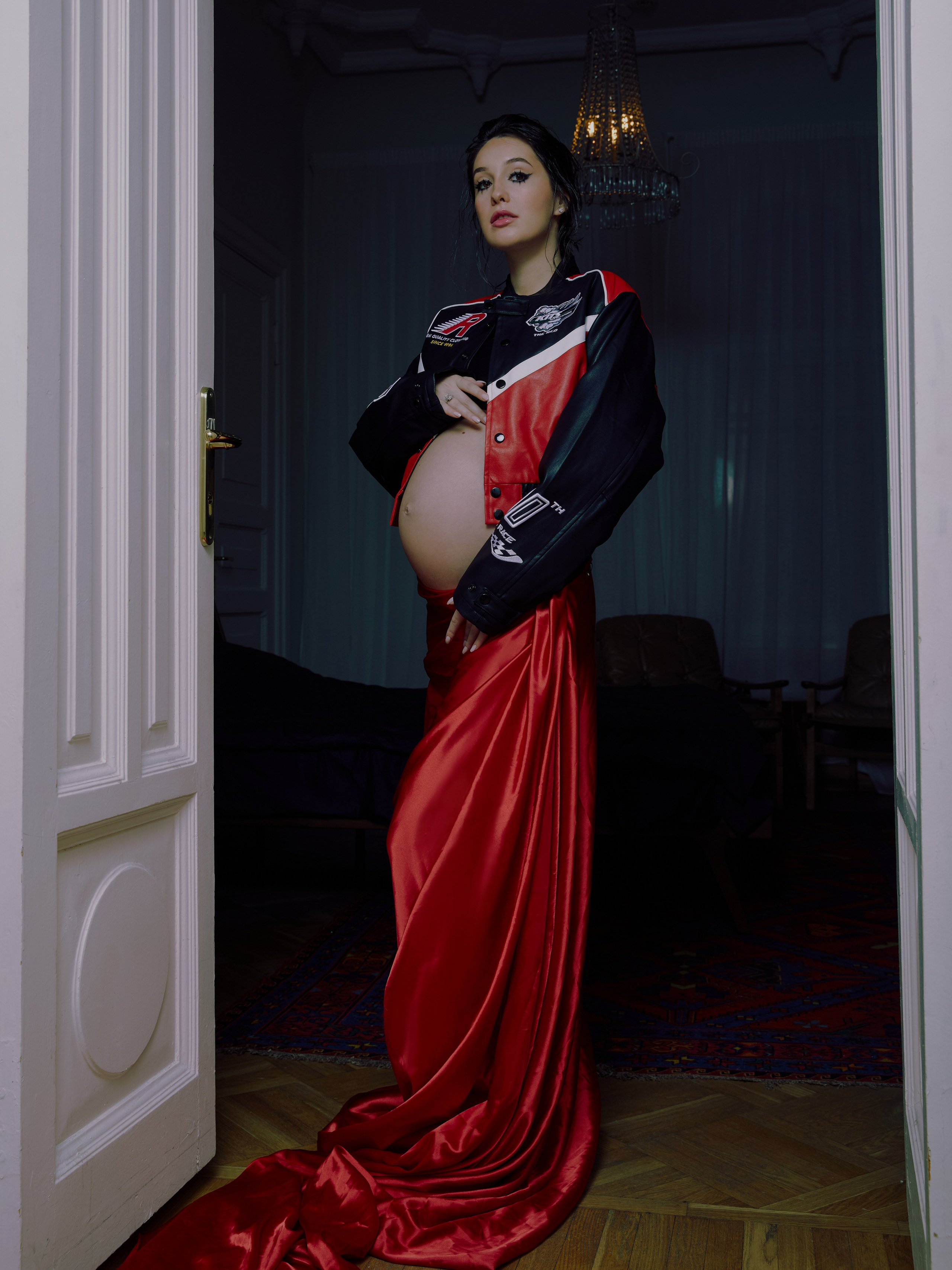 Василиса Даванкова. Фотограф Sasha Saunder