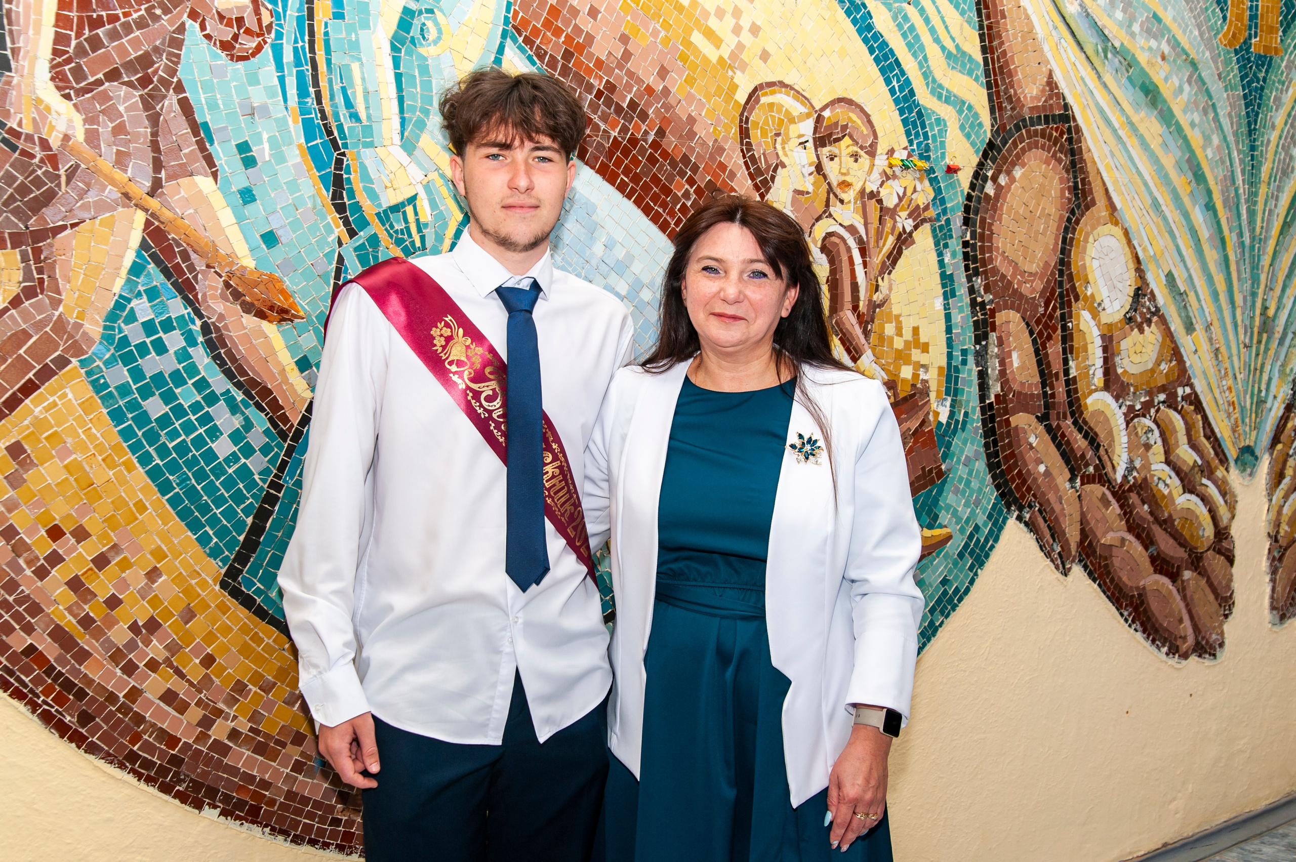 Последний Звонок МАОУ СОШ № 17 им. Эдуарда Есаяна — Архипо-Осиповка. Свадебный и семейный фотограф Денис Лукьянов в Краснодаре, Краснодарском крае и Республике Крым