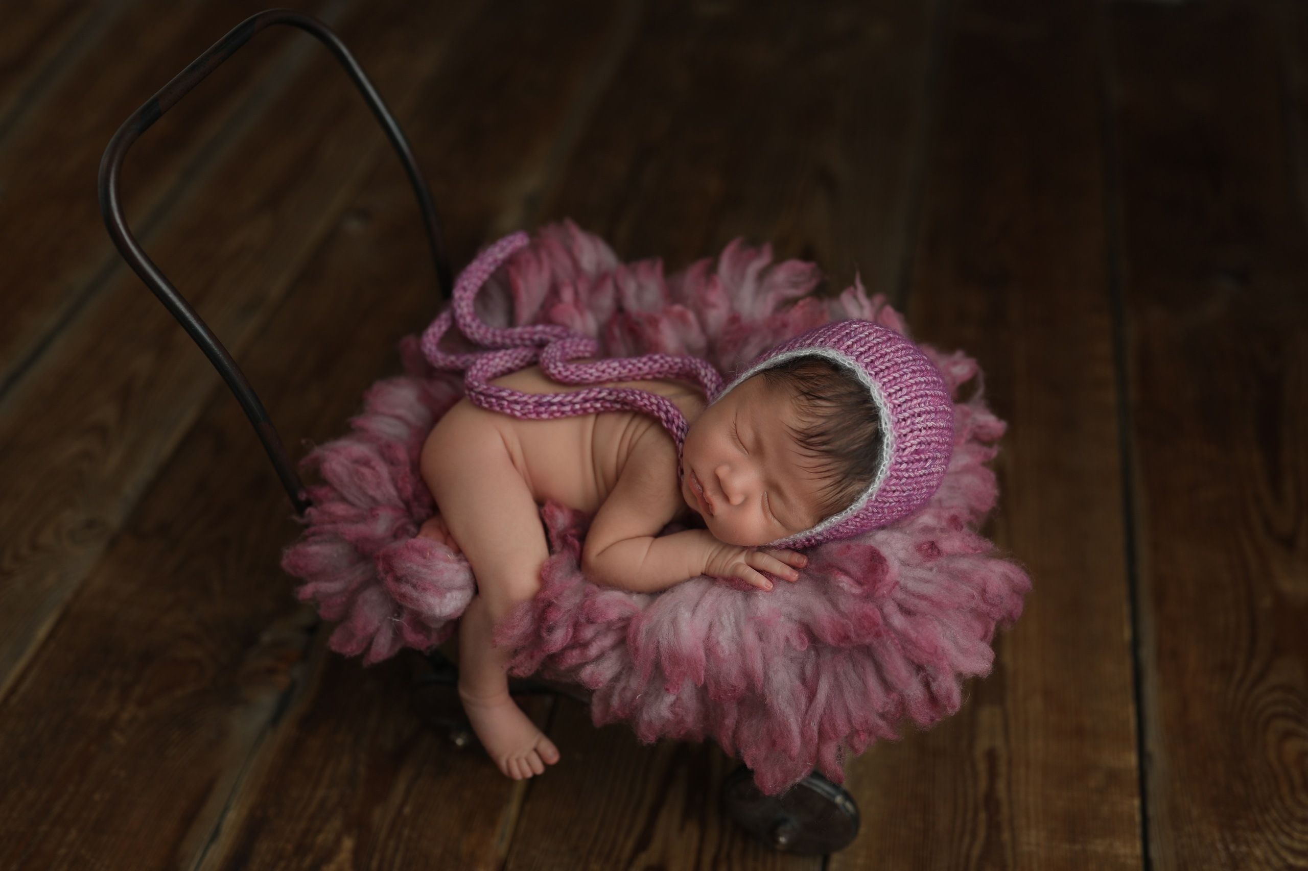 PH @anna_molodykh_newborn.almaty. Retoucher Aleksmokh