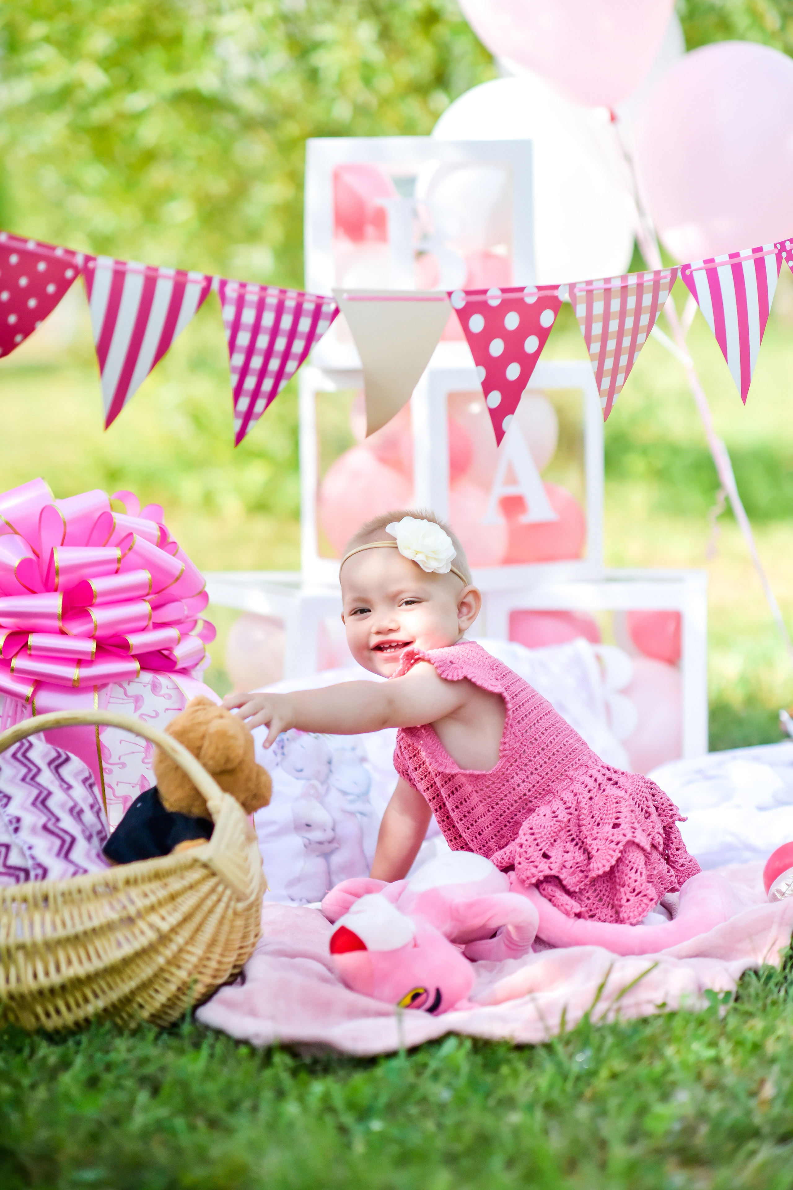 ФОТОСЪЕМКА «1 ГОДИК». Фотограф для бизнесконтента, репортажей и семейного альбома в Москве