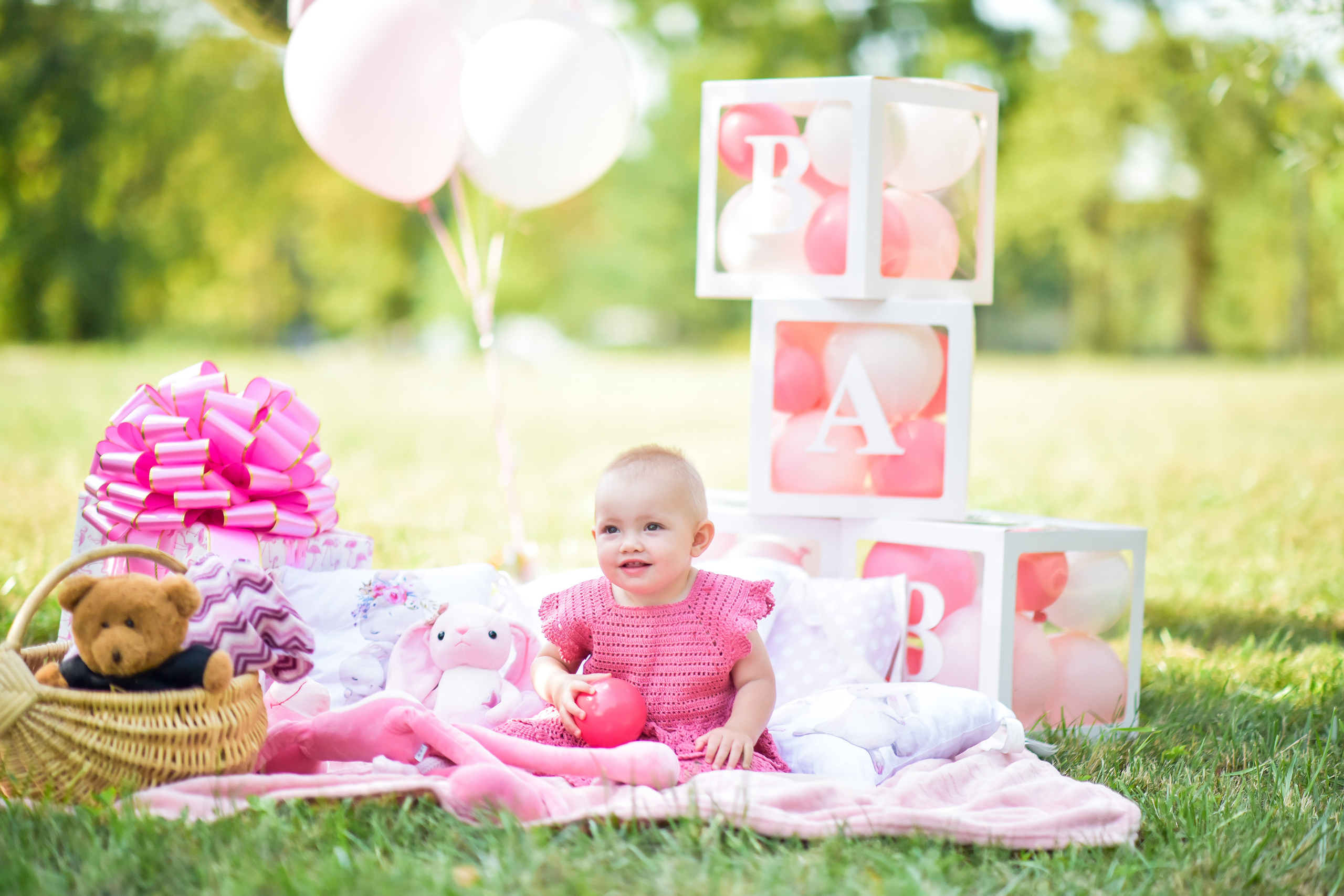 ФОТОСЪЕМКА «1 ГОДИК». Фотограф для бизнесконтента, репортажей и семейного альбома в Москве