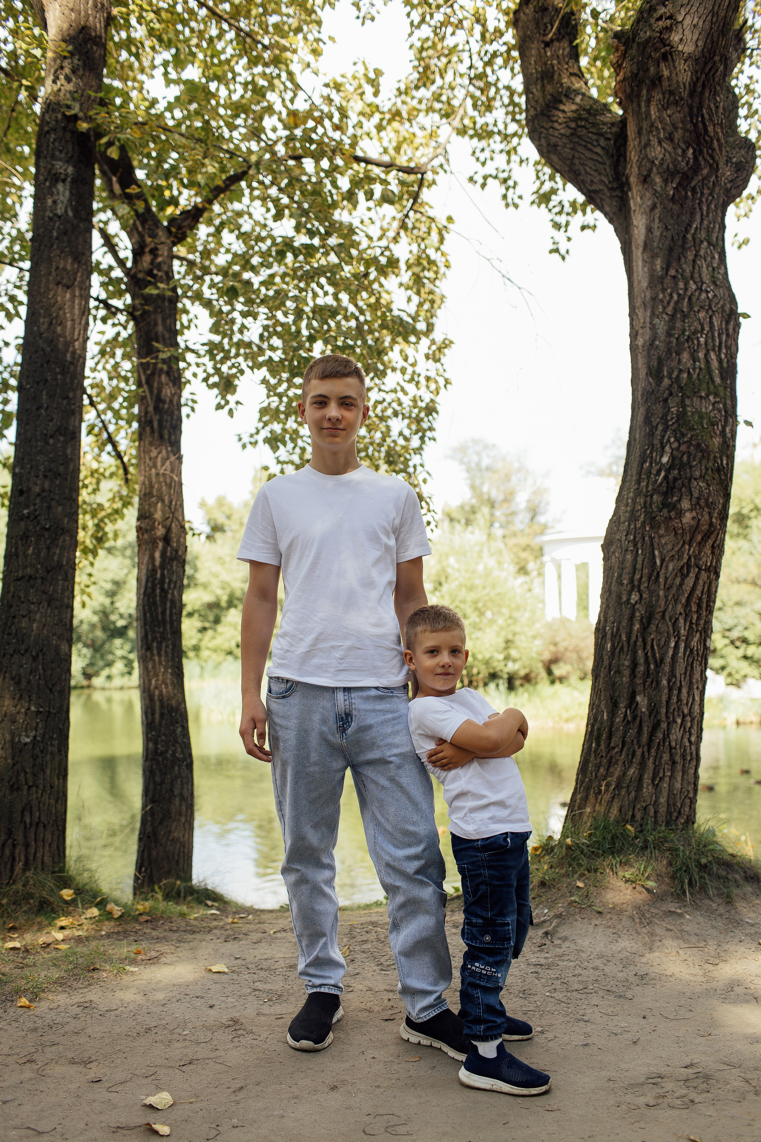 Прогулка в Харитоновском парке. Семейная съемка — это красивый способ признаться своей семье в любви