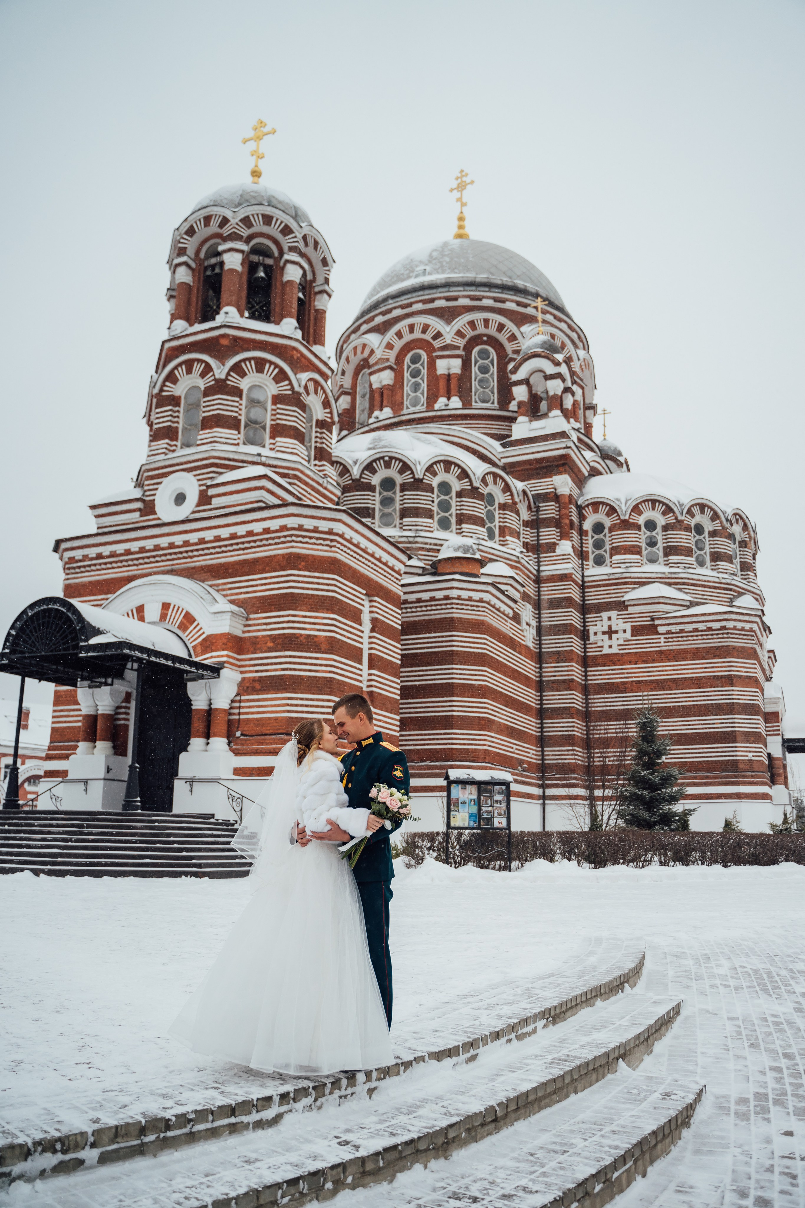 Венчание Вячеслав и Виктория. Свадебный фотограф в Коломне, Воскресенске, Егорьевске Владимир Петров