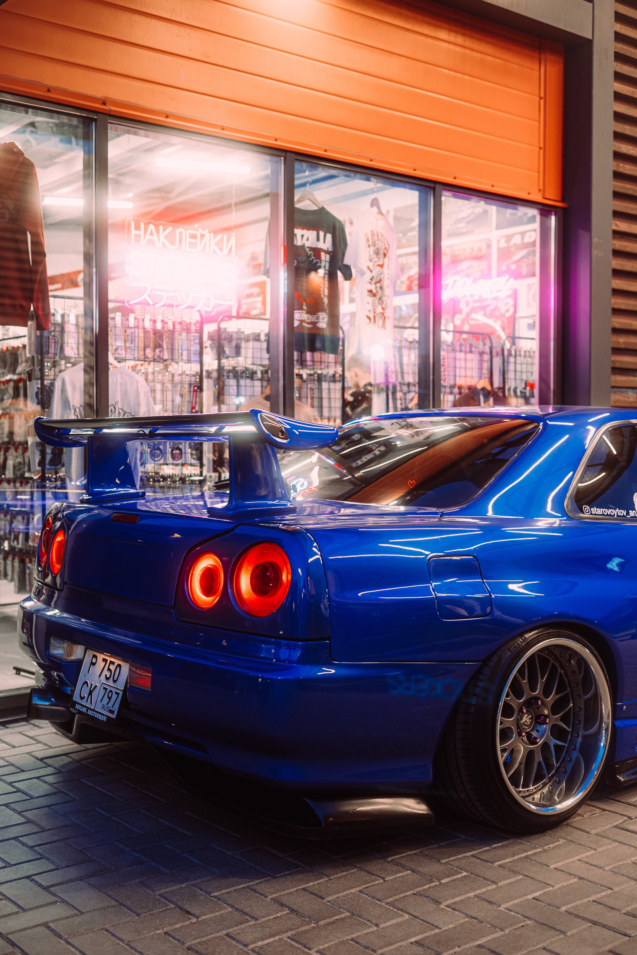 Downfly 9 июля 2025. DeLorein