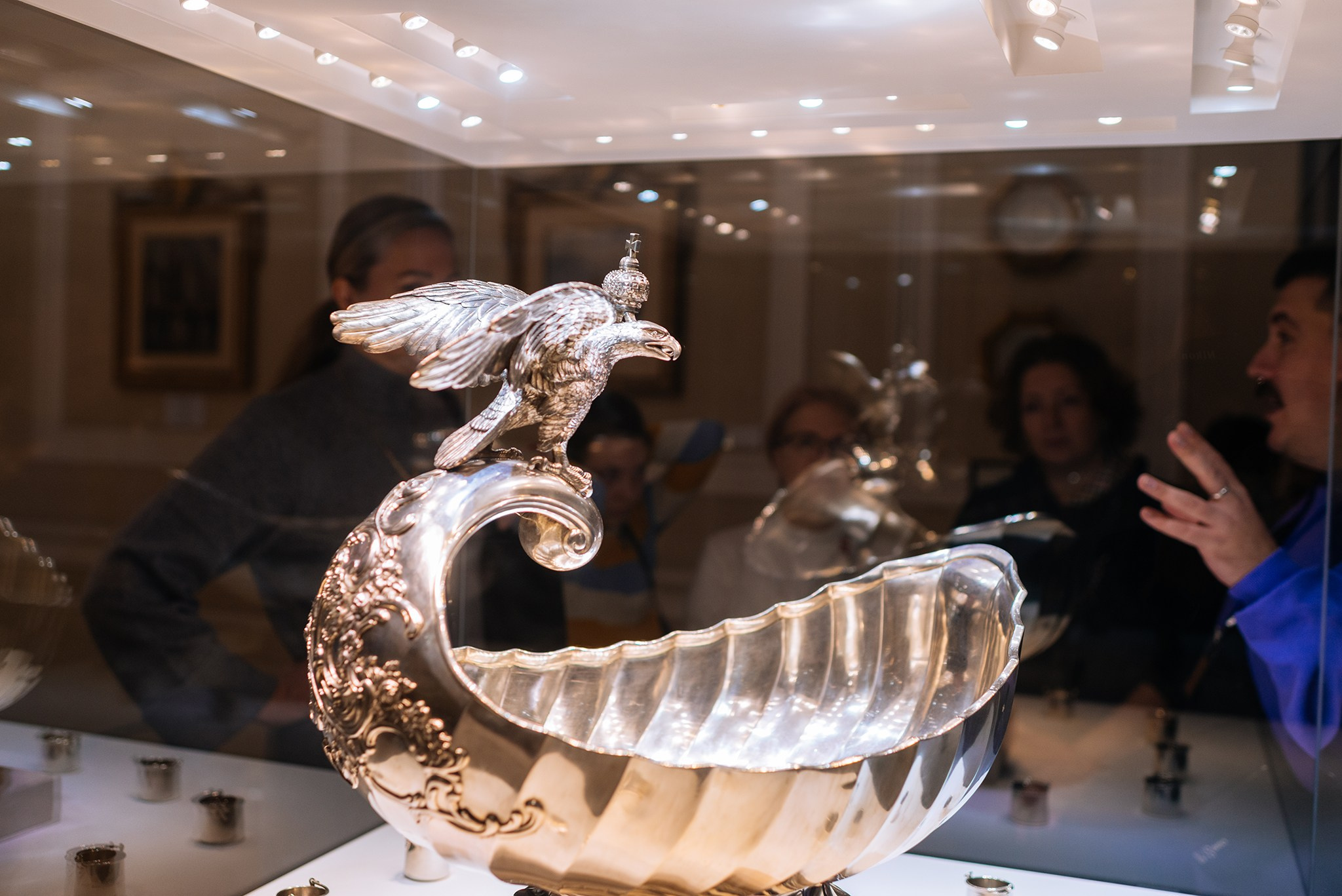 Егор Шапиро. Экскурсия в музей Фаберже. Ноябрь 24. Репортажный фотограф в Санкт-Петербурге Анастасия Клёпова