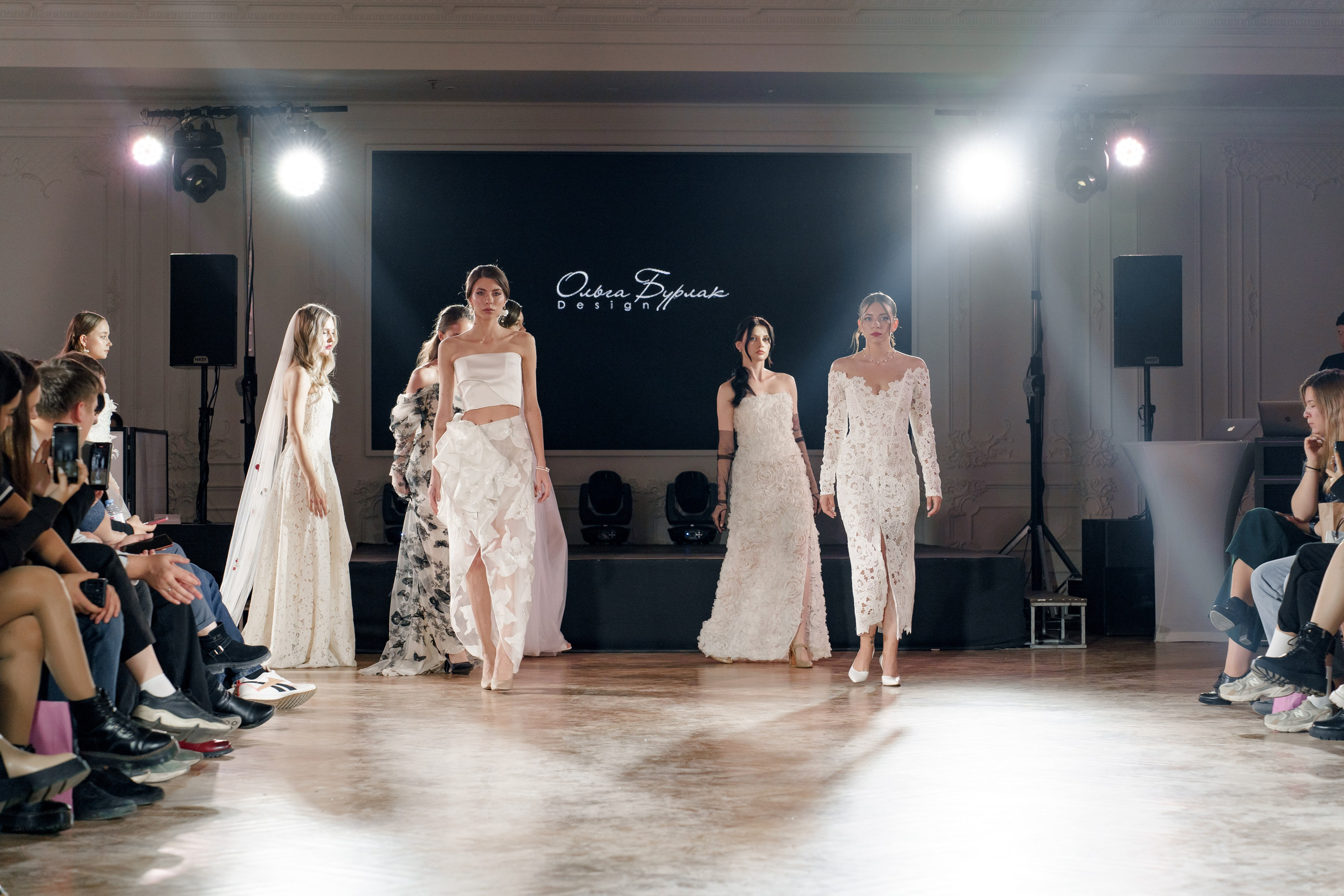 Выставка свадебных специалистов «Свадьба на 1000%». Свадебный фотограф в Санкт-Петербурге