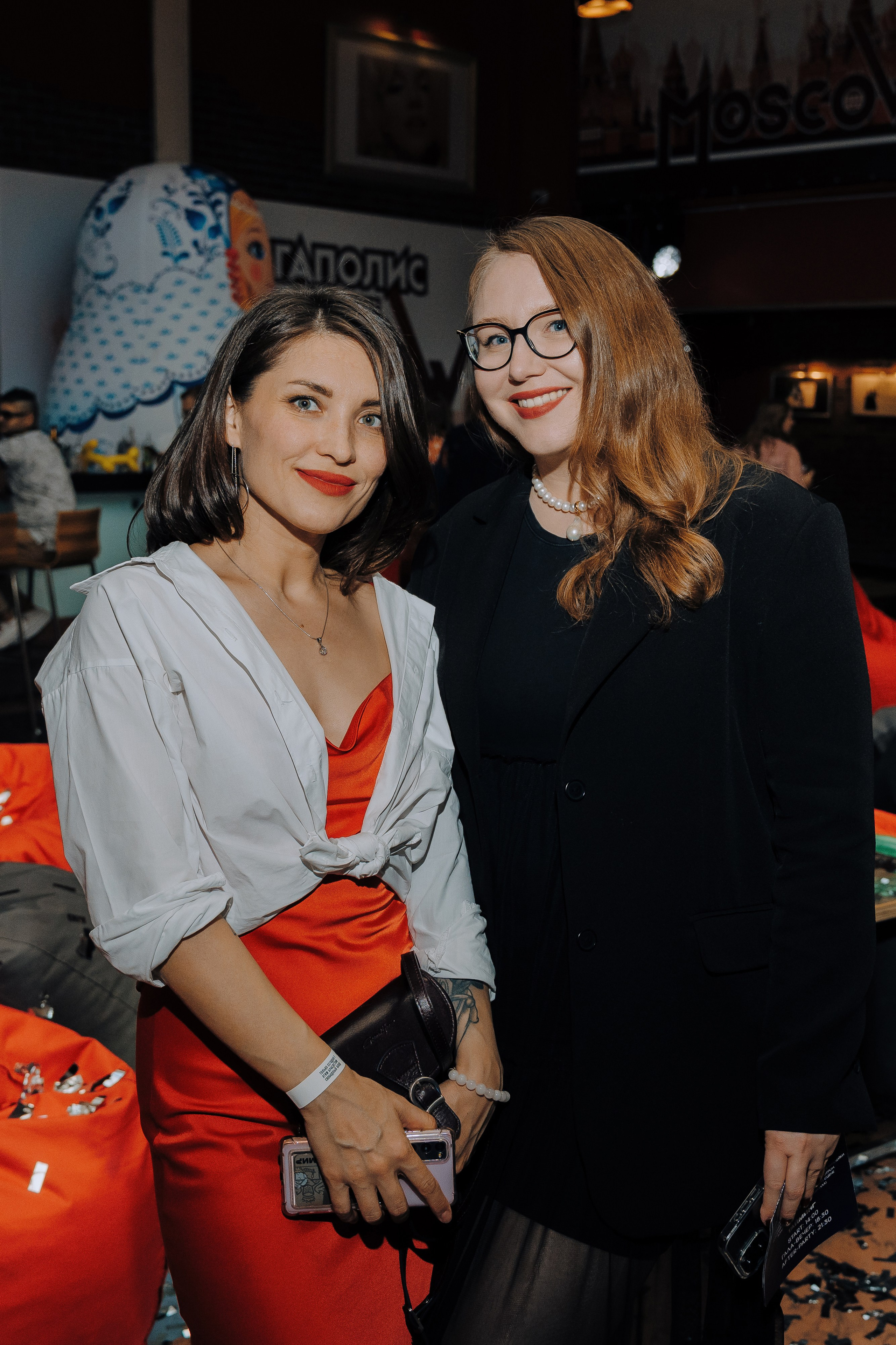 20 ЛЕТ МЕГАПОЛИС ЧЕЛЯБИНСК ХЕДЛАЙНЕР ЕЛКА. Репортажный фотограф Зуев Роман г. Челябинск