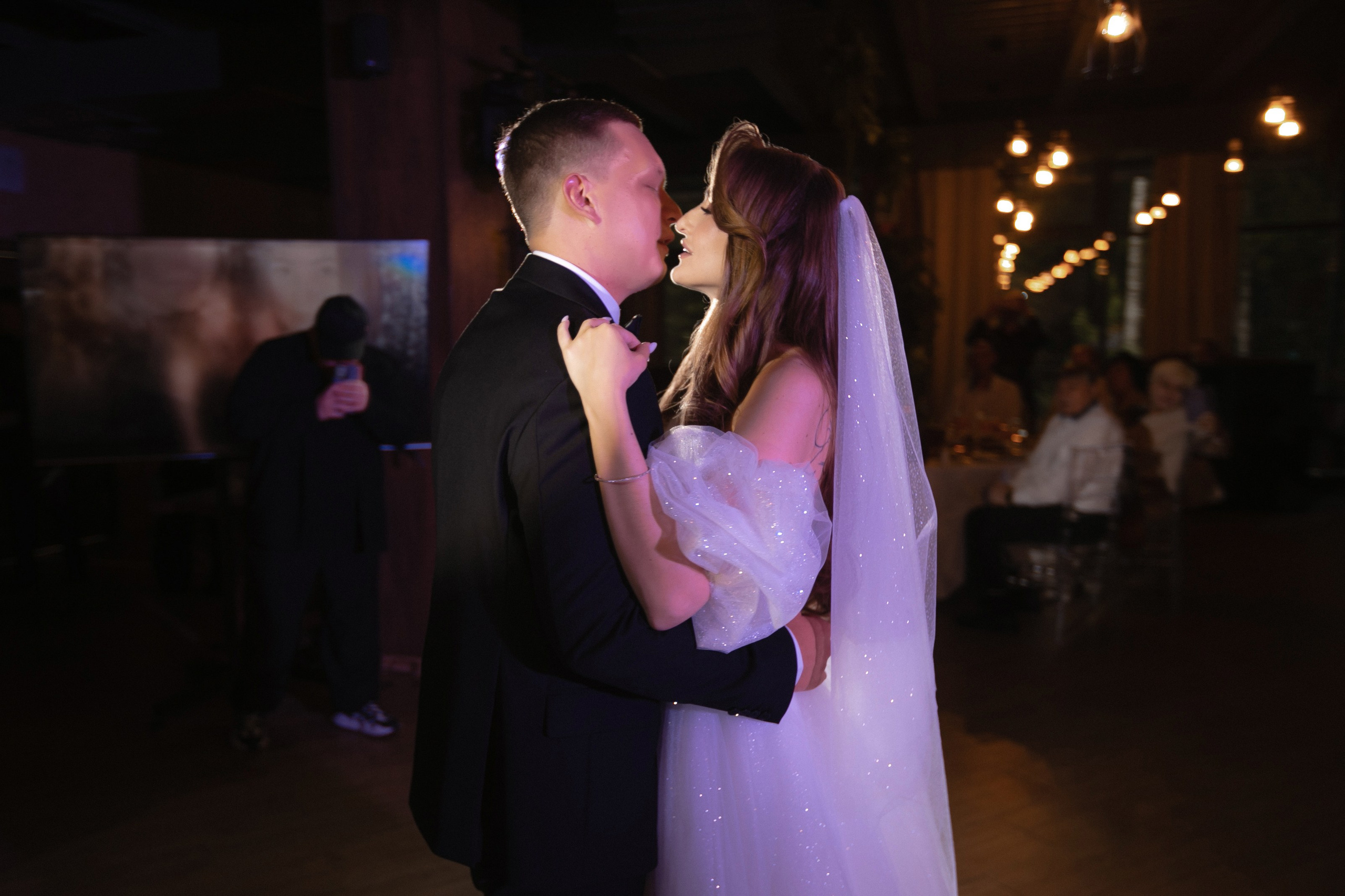 Владислава + Вадим. Роман Урумбаев фотограф Нижневартовск