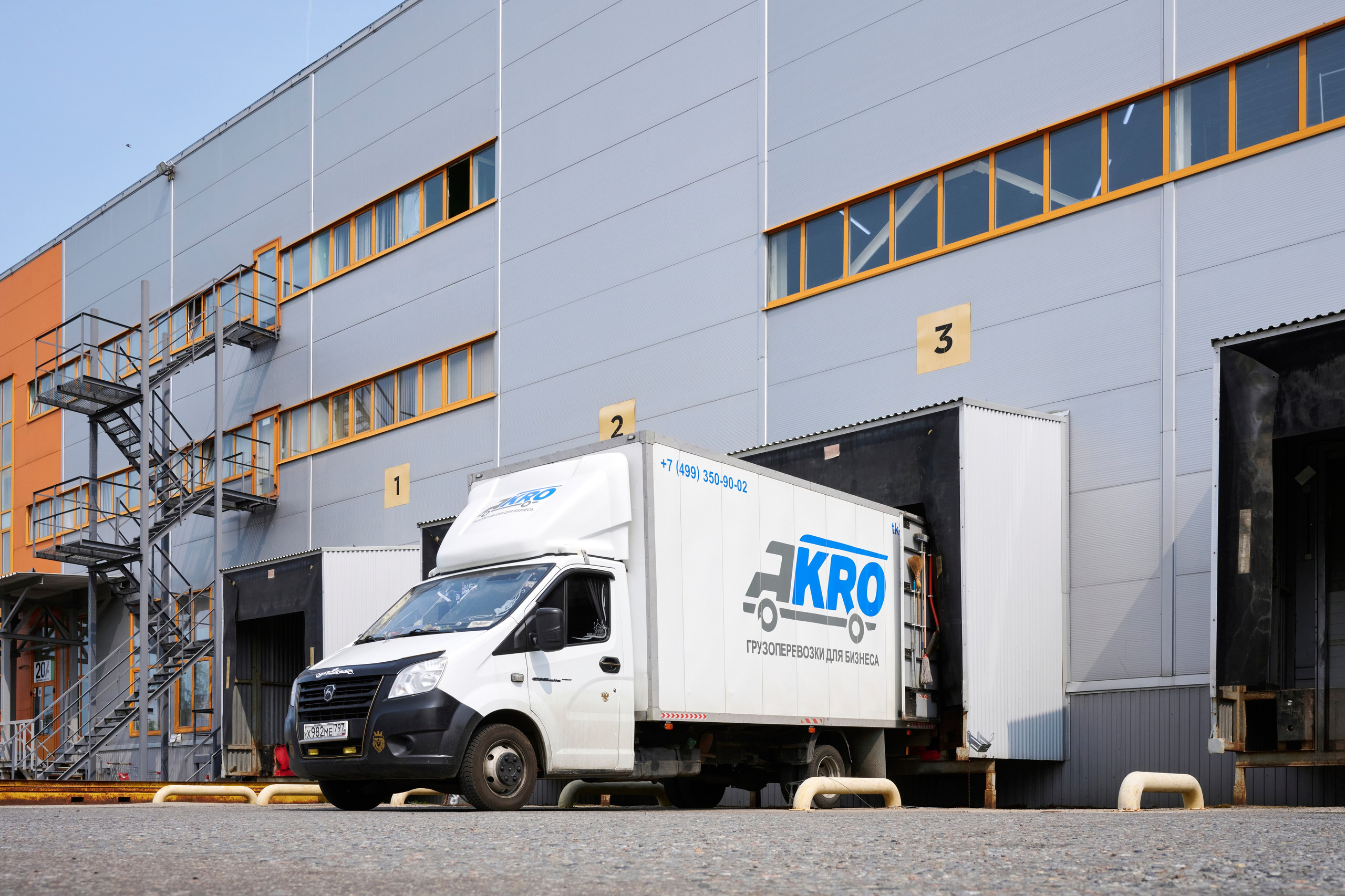 Транспортная компания АКРО. Автомобильный и интерьерный фотограф в Минске Александр Тагаев