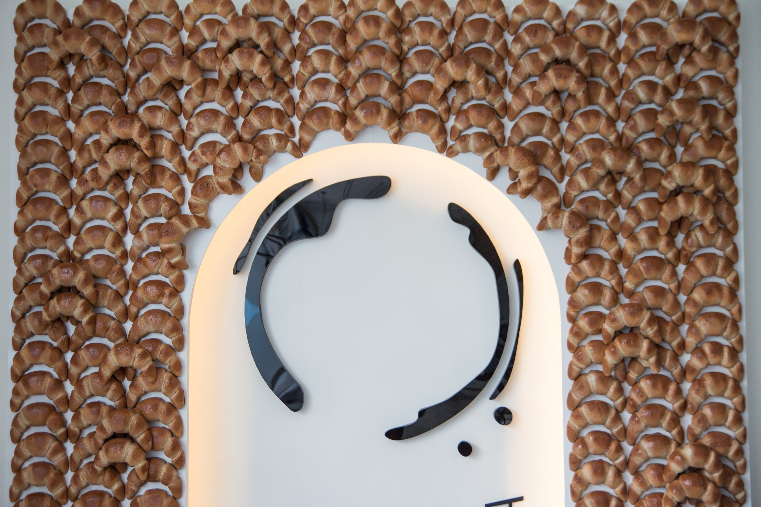 Оформление витрин Лакомка. Ксения Почтарь. Декоратор и флорист, город Владивосток