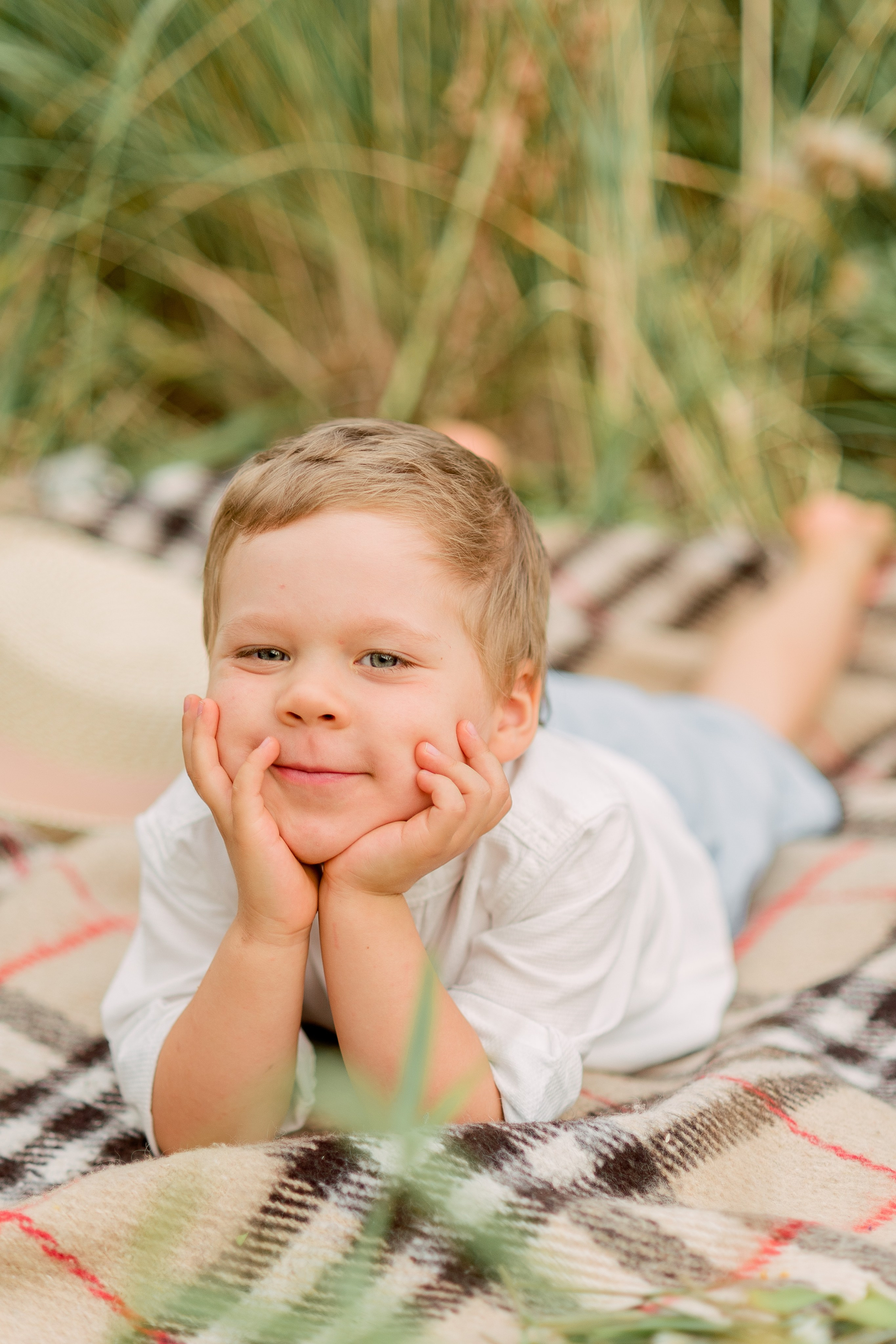 В поле. Фотограф Юлия Попова