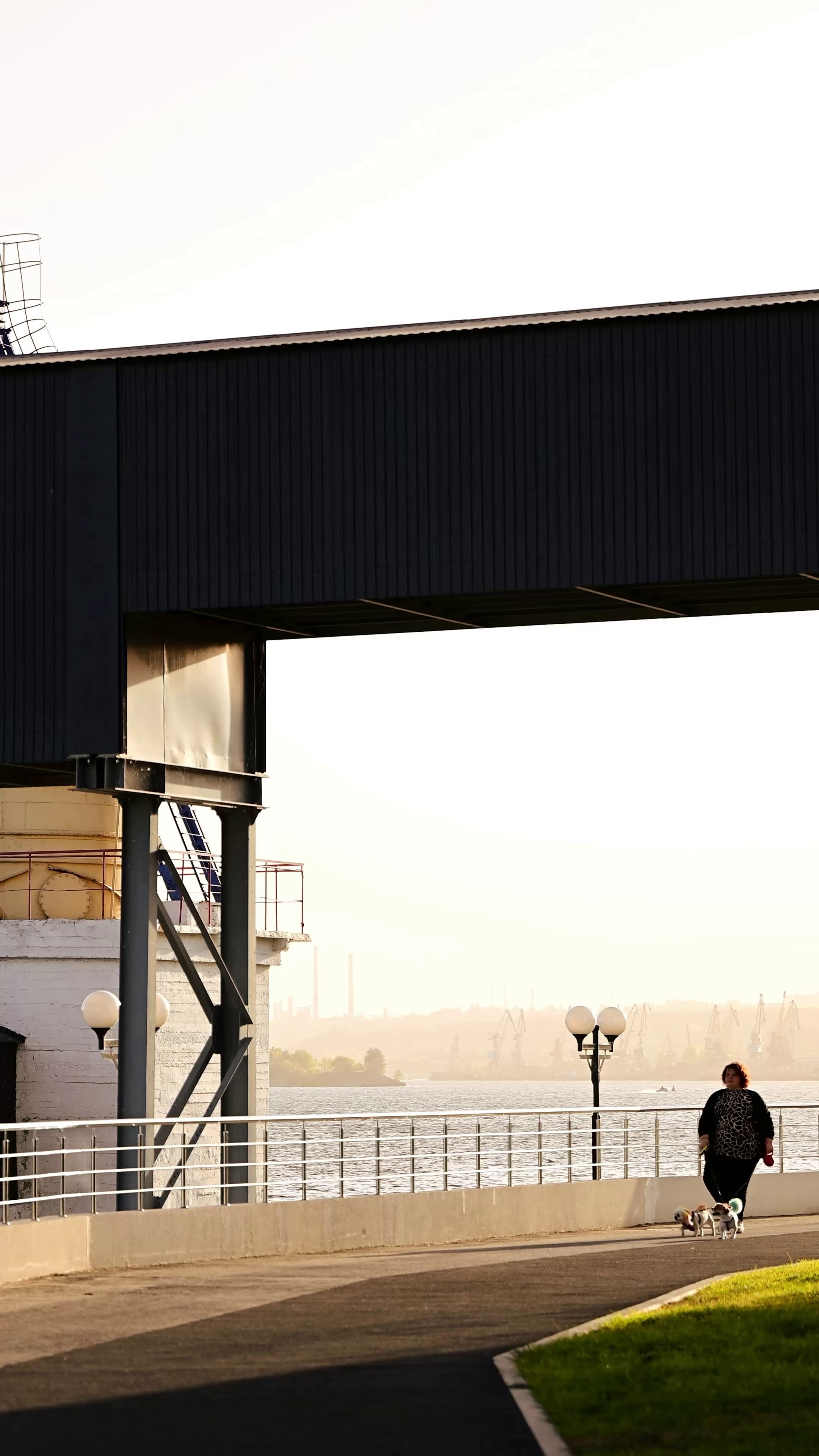 Видео в формате маленькой истории. Мила Астахова