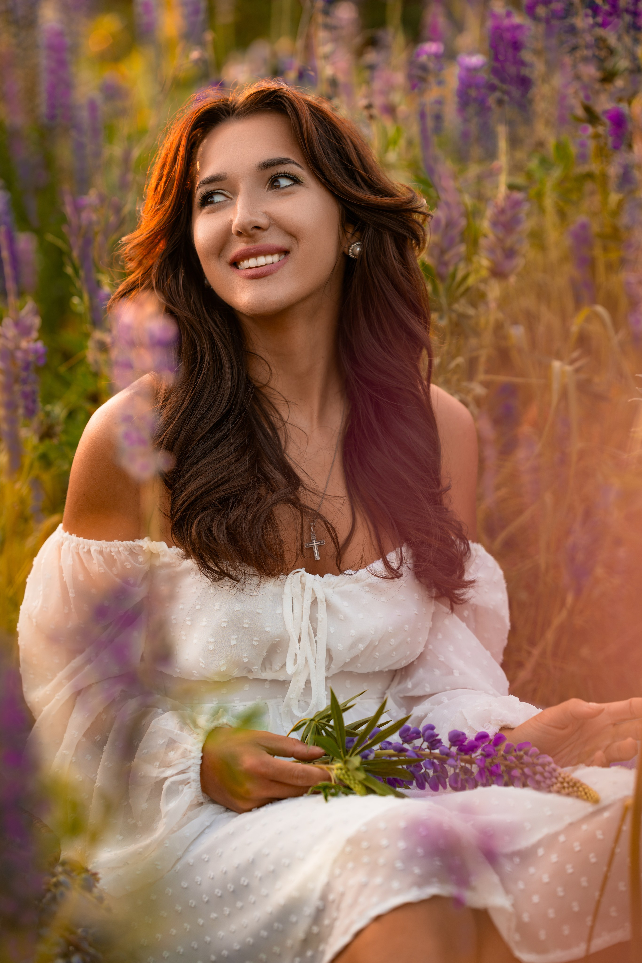 Валерия в люпинах. Семейный и портретный фотограф в Санкт-Петербурге Татьяна Гримоть