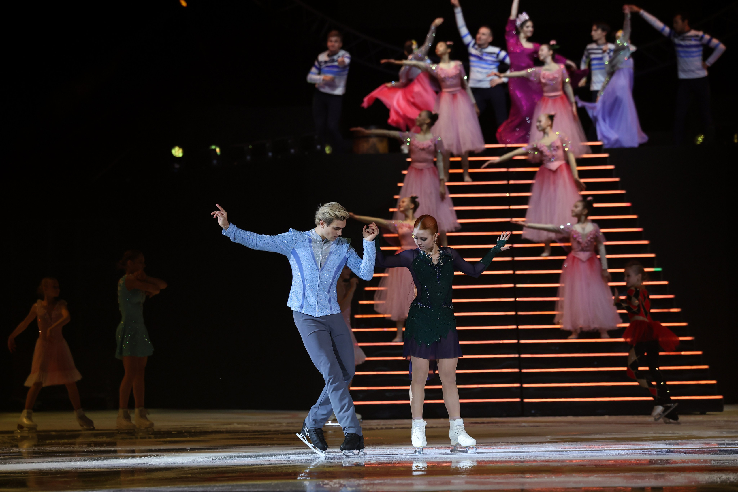 «Русалочка» шоу Евгения Плющенко 26 октября 2024. Спортивный и репортажный фотограф Антон Тереханов