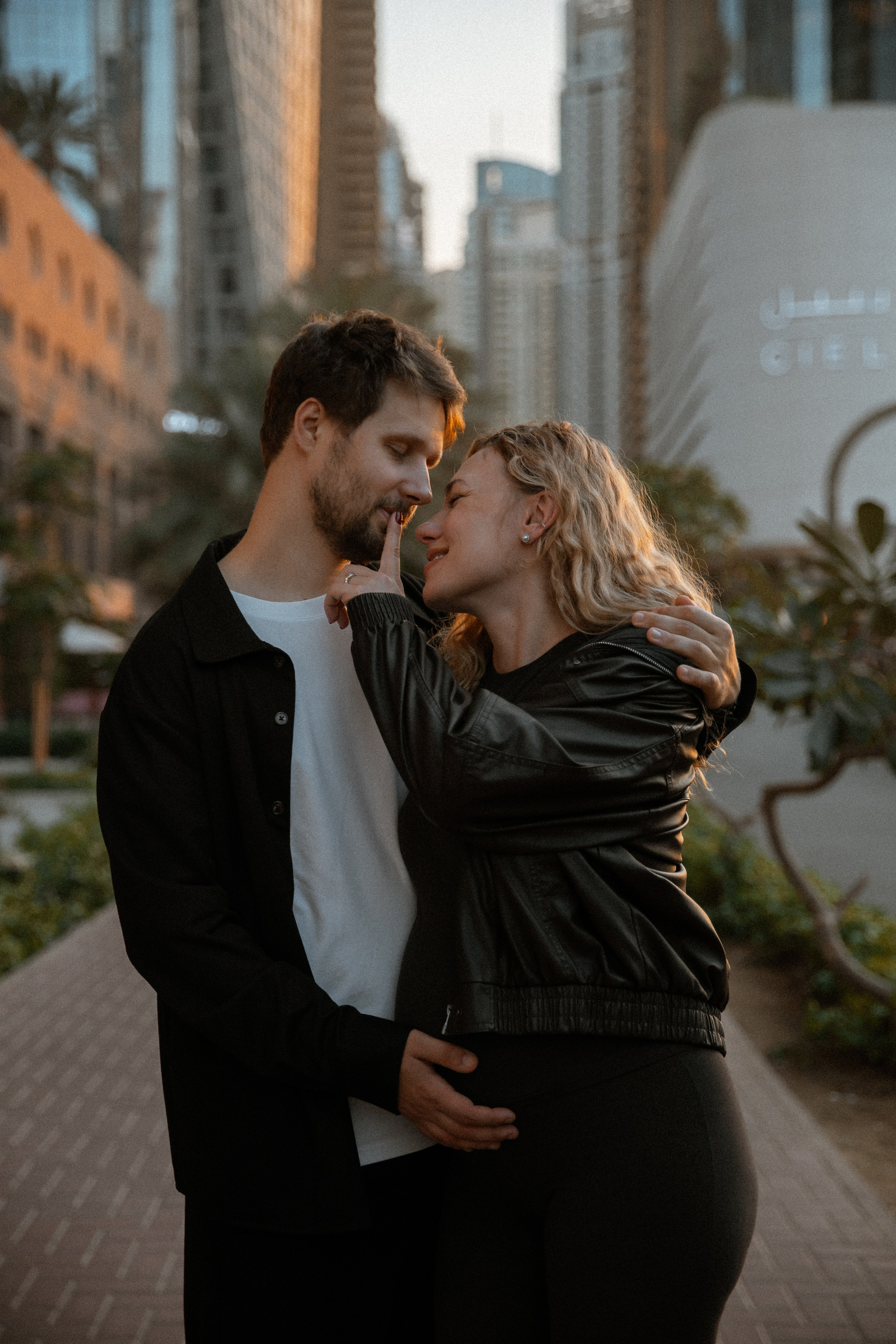 Street Style pregnancy. Валерия Солнцева свадебный и семейный фотограф