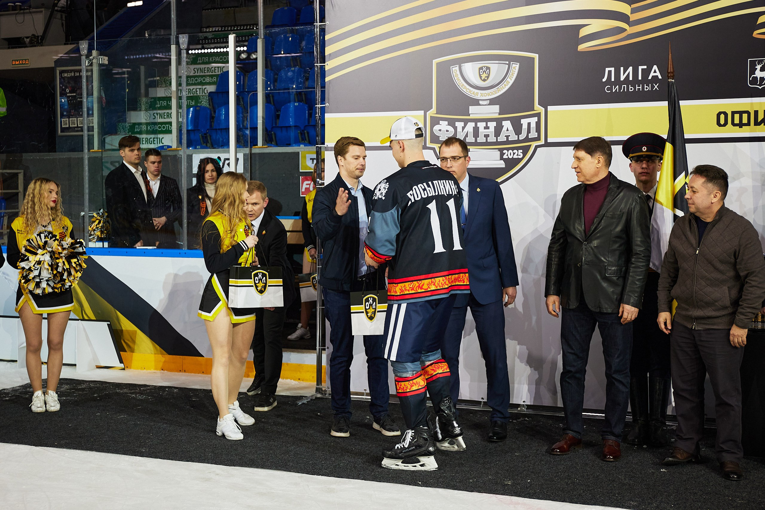 Репортаж. Офицерская хоккейная лига 2025 год. Спортивный фотограф Некрасов Денис