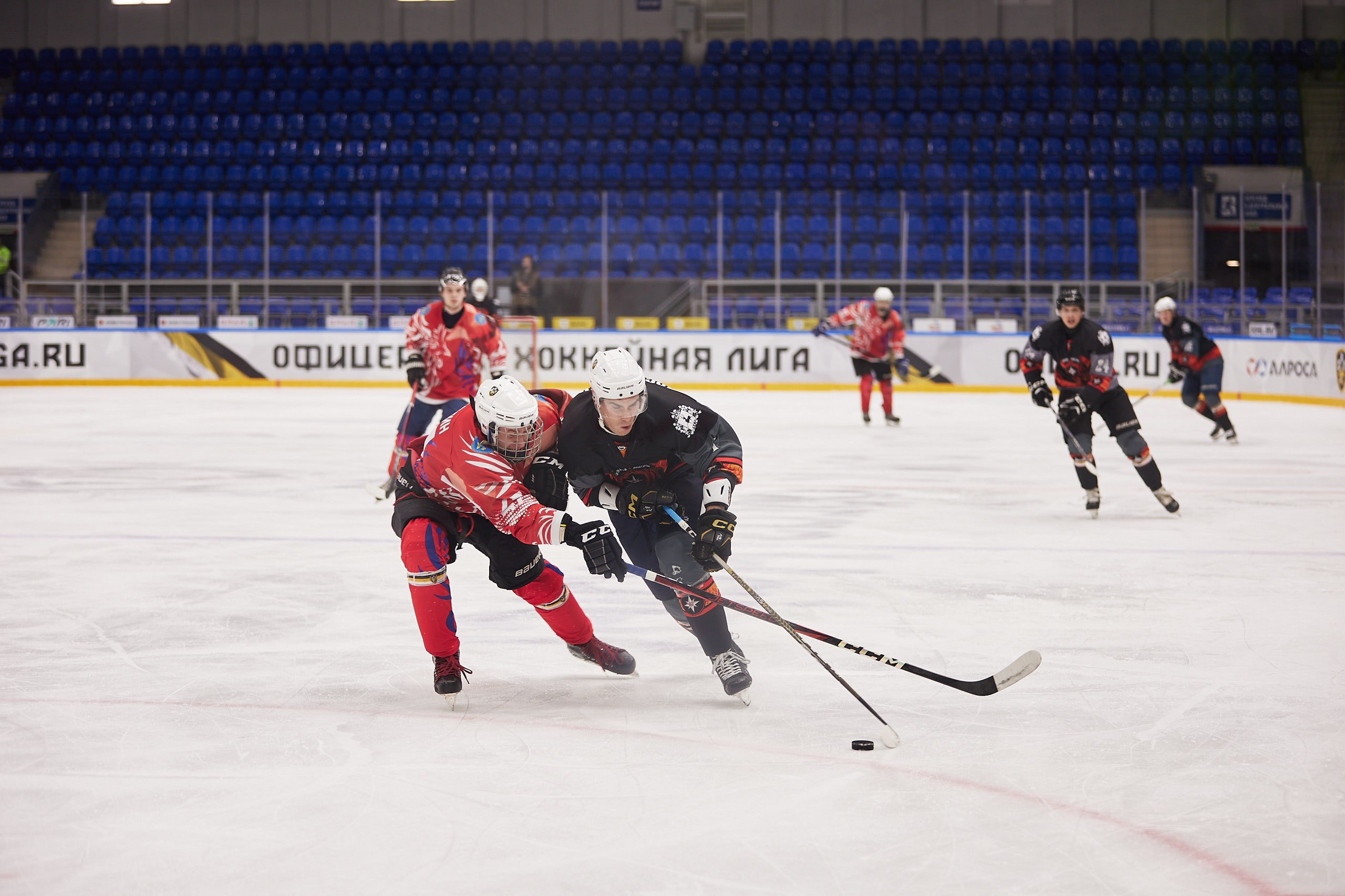 Репортаж. Офицерская хоккейная лига 2025 год. Спортивный фотограф Некрасов Денис