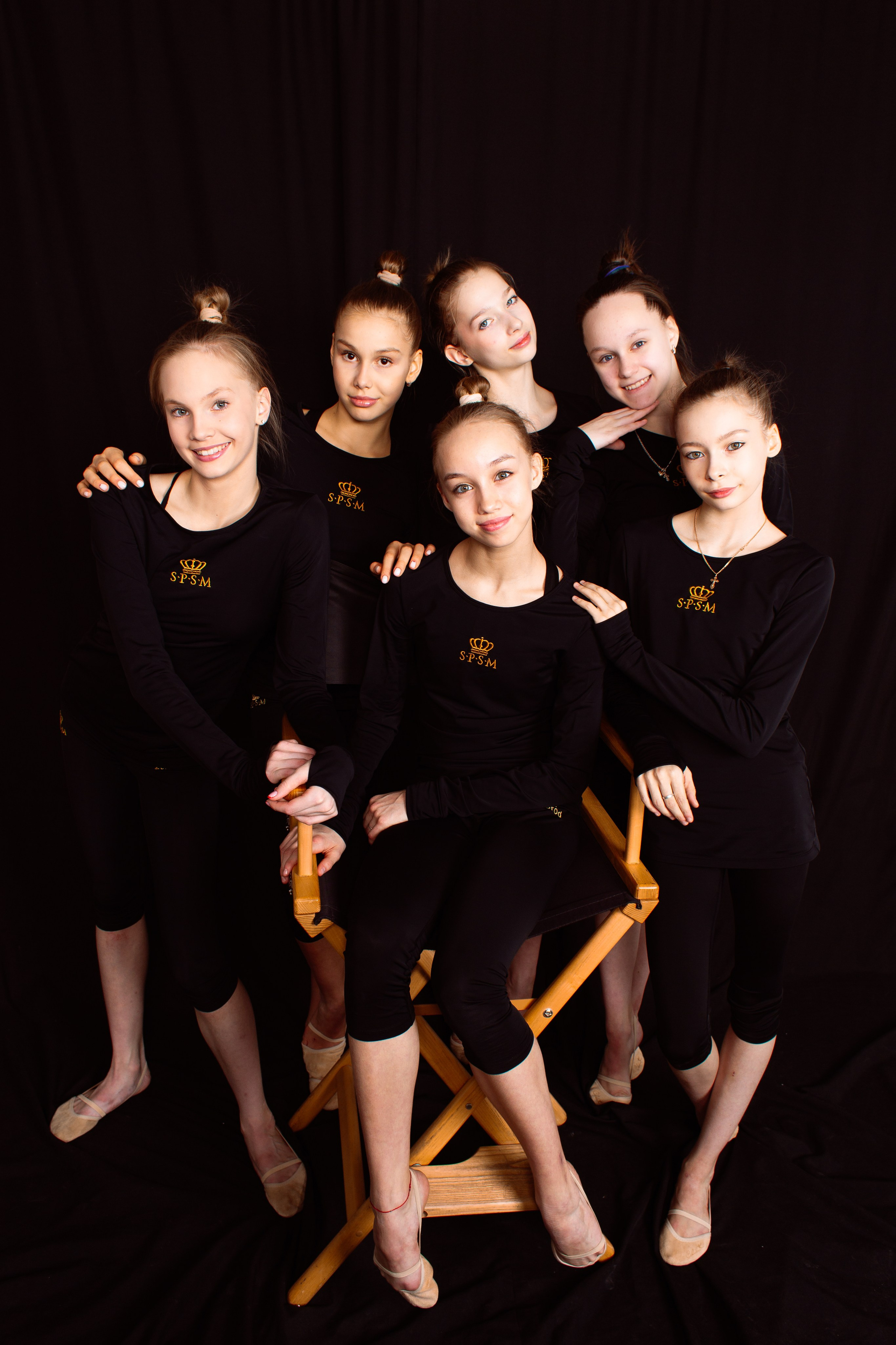 Фотографии Спортсменок в студии. Гимнастки сборной России фото. Групповое фото в Нижнем Новгороде.