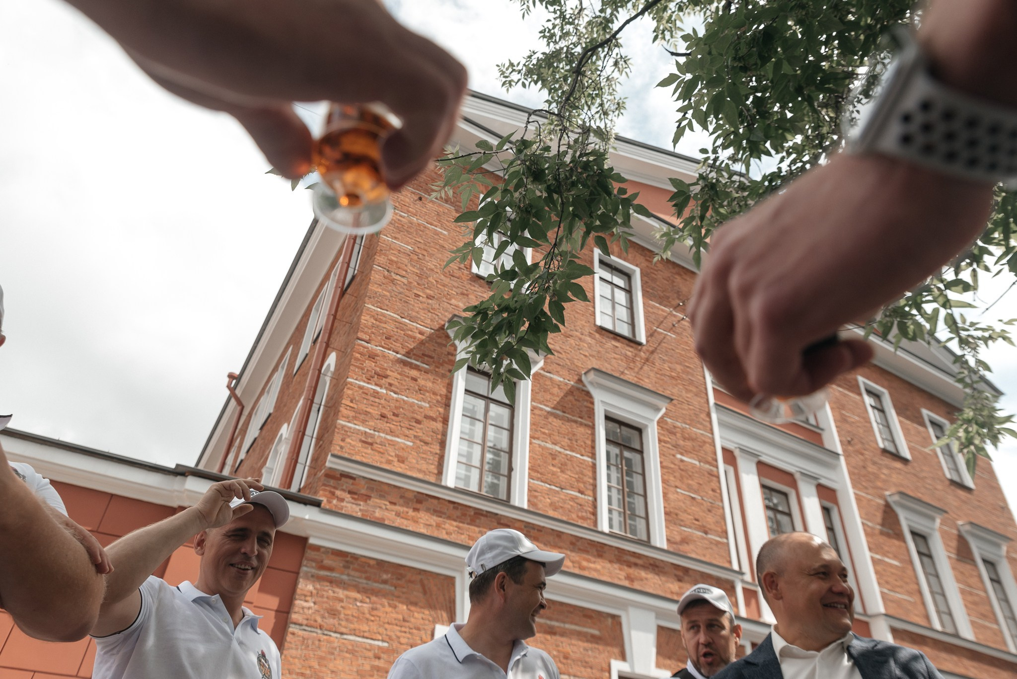 Встреча выпускников, выпуск 2001 г. Свадебный и семейный фотограф из Санкт-Петербурга Климов Анатолий