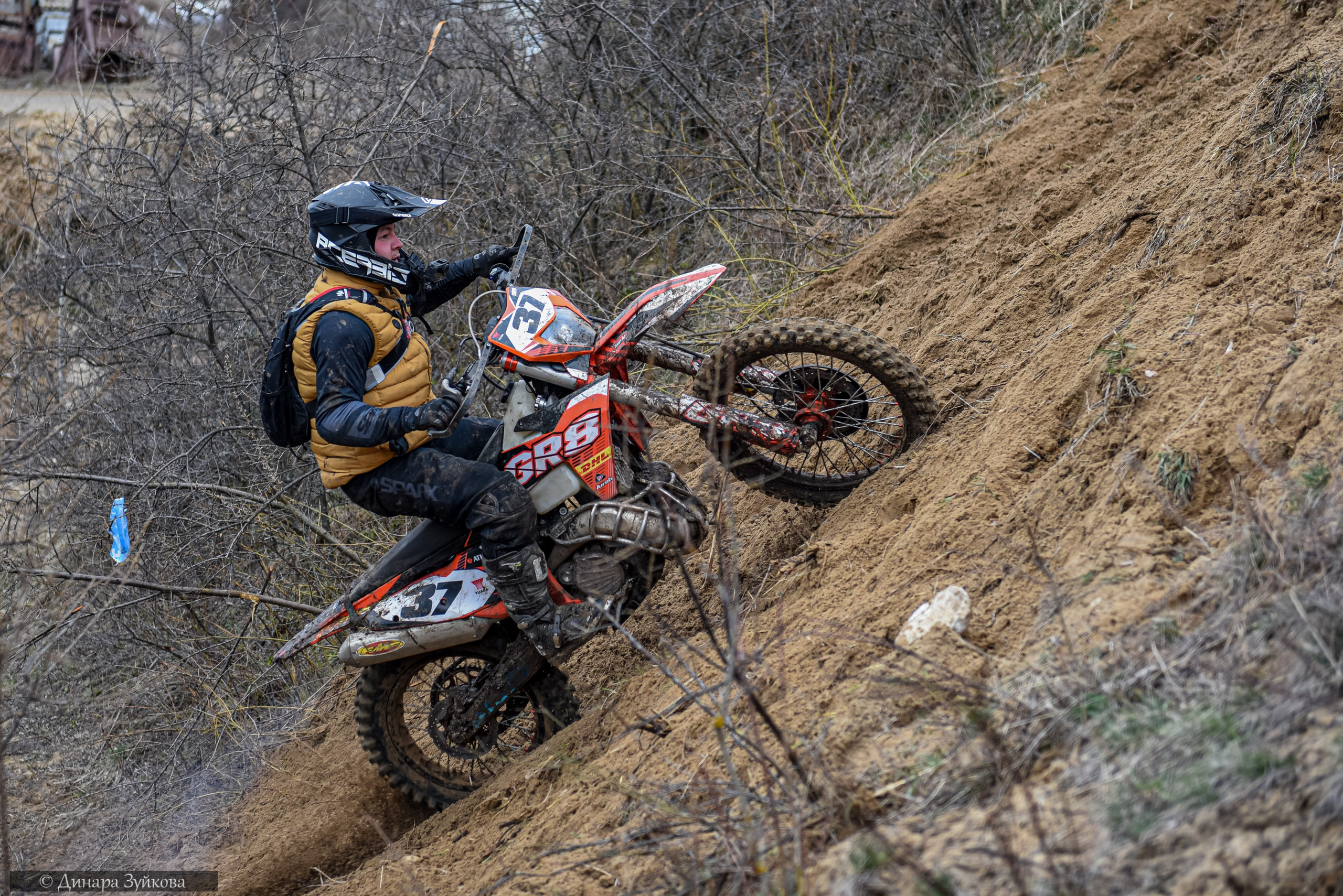 На Местности. 1 этап. Мотофотограф в Нижнем Новгороде Динара Зуйкова