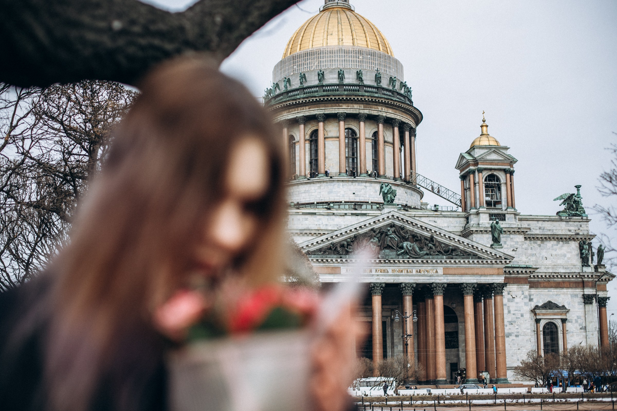 Наталь и Анастасия в марте. Фотопрогулка в Петербурге. Индивидуальный и семейный фотограф в Санкт-Петербурге
