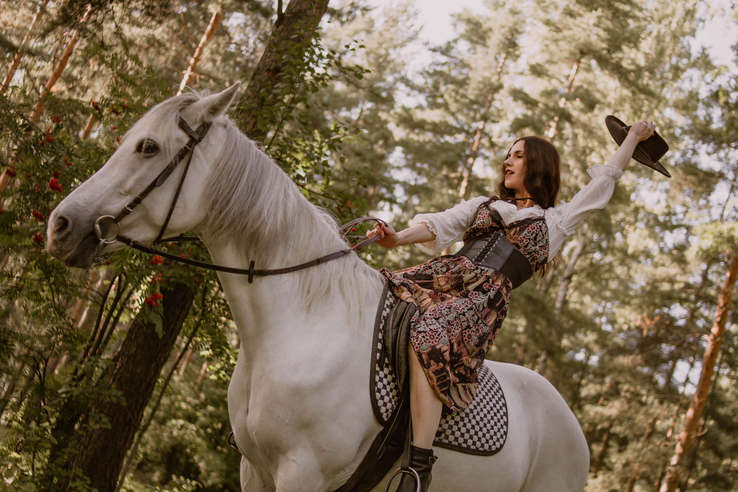 С лошадкой. Создадим шедевр? Виталина и её фотоискусство